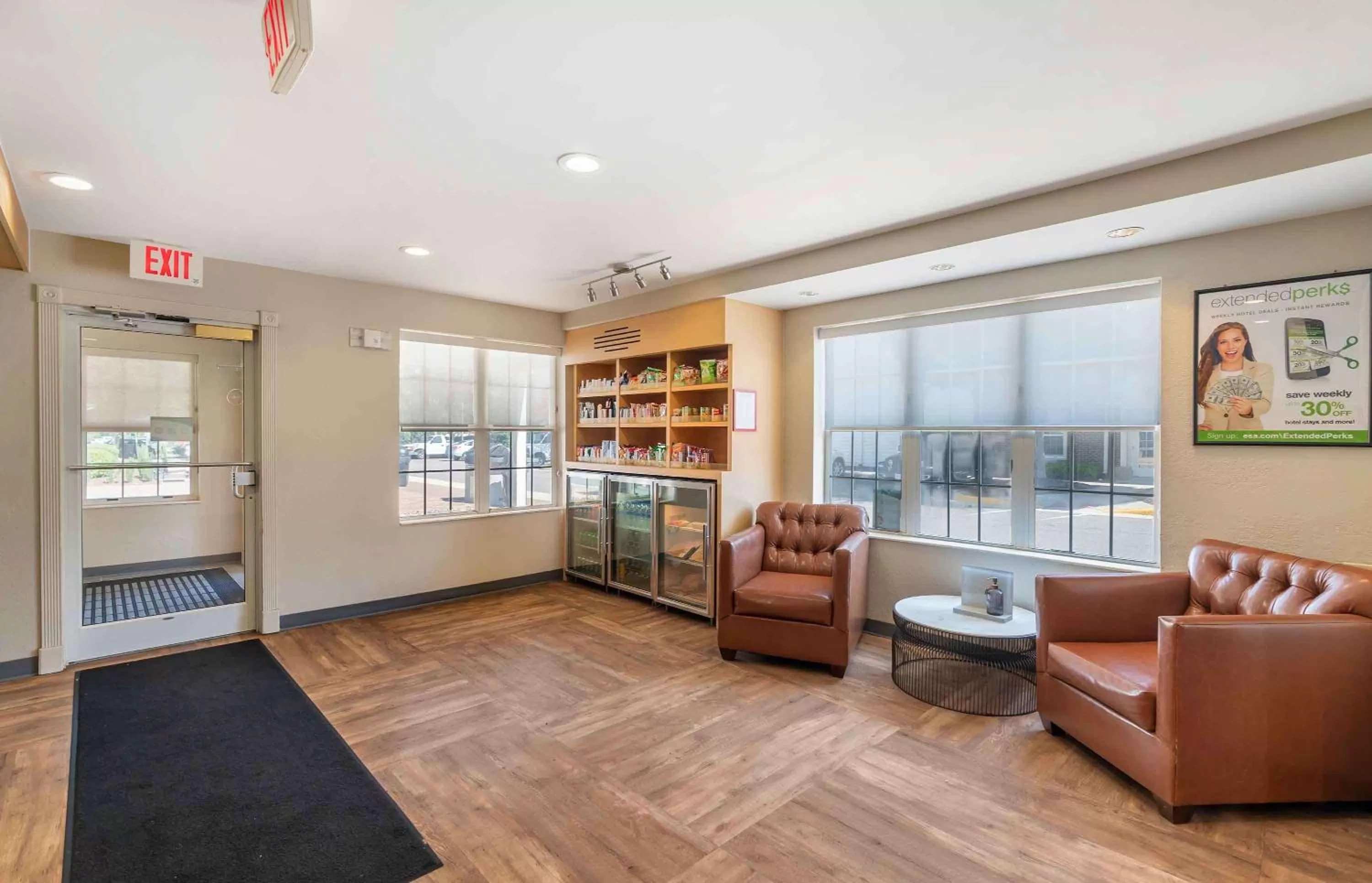 Breakfast in Extended Stay America Suites - Norfolk - Virginia Beach