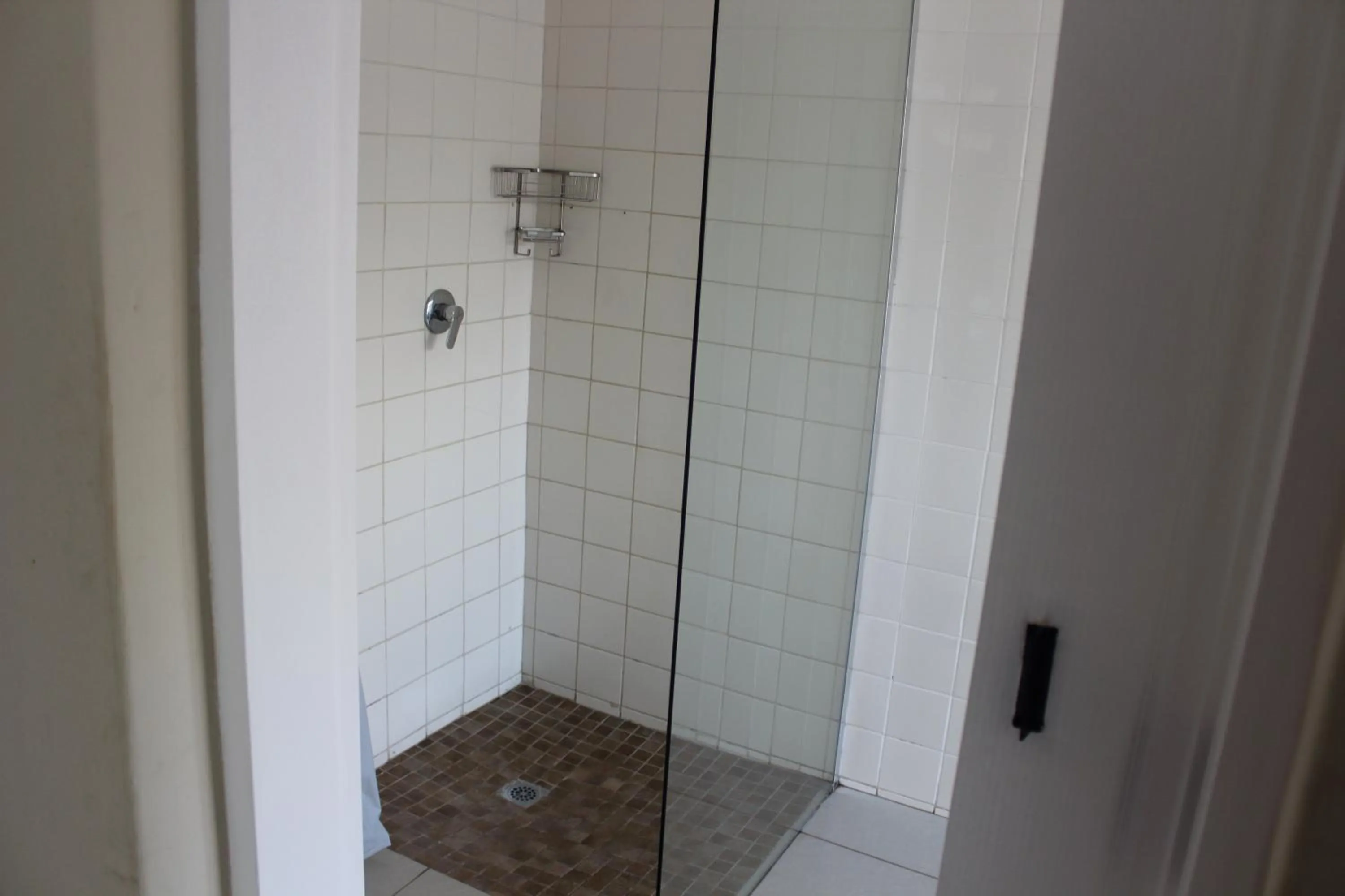 Shower in Purple Olive Guest House