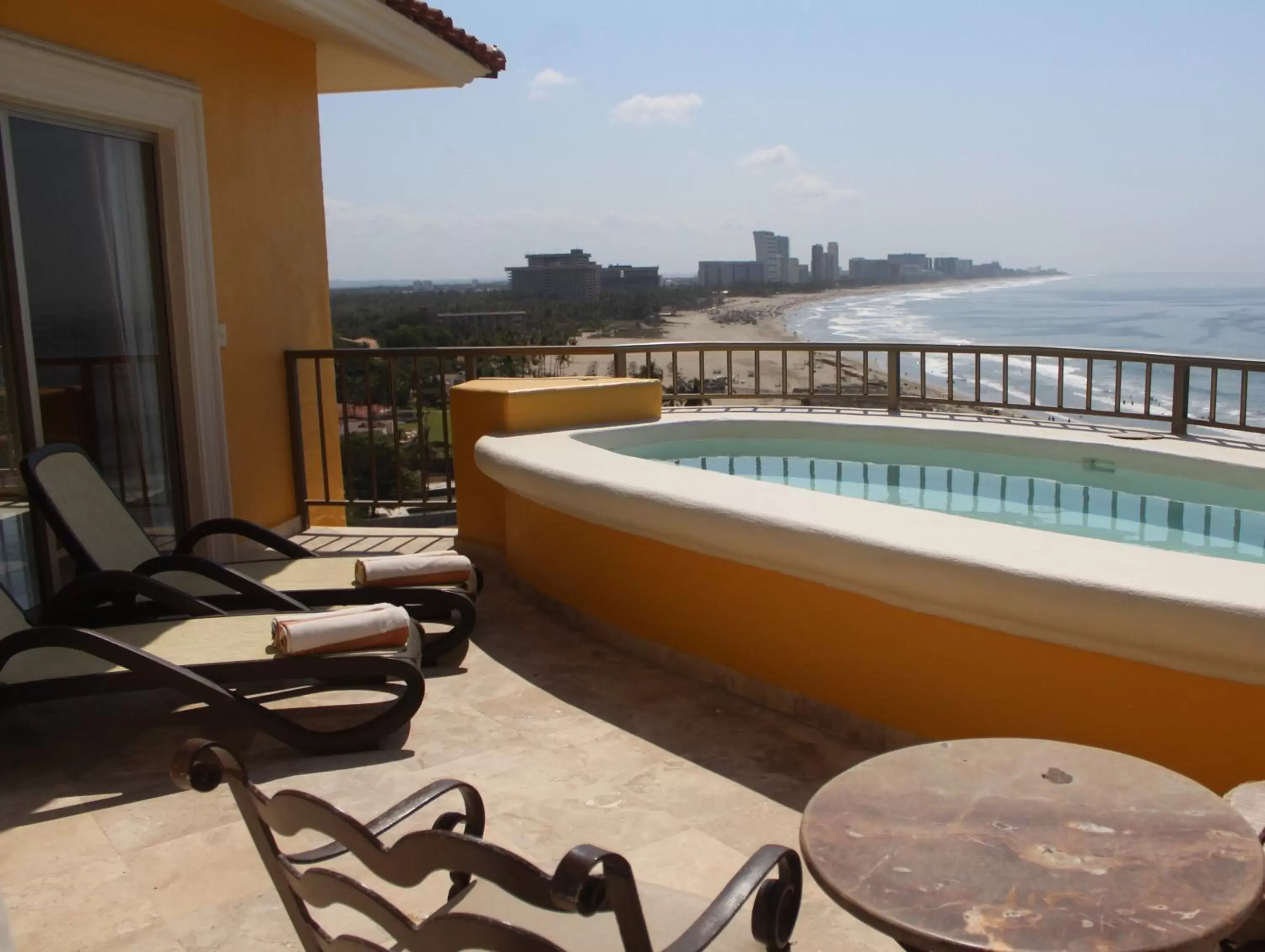 Governor Suite King in Quinta Real Acapulco Governor Suite King in Quinta Real Acapulco