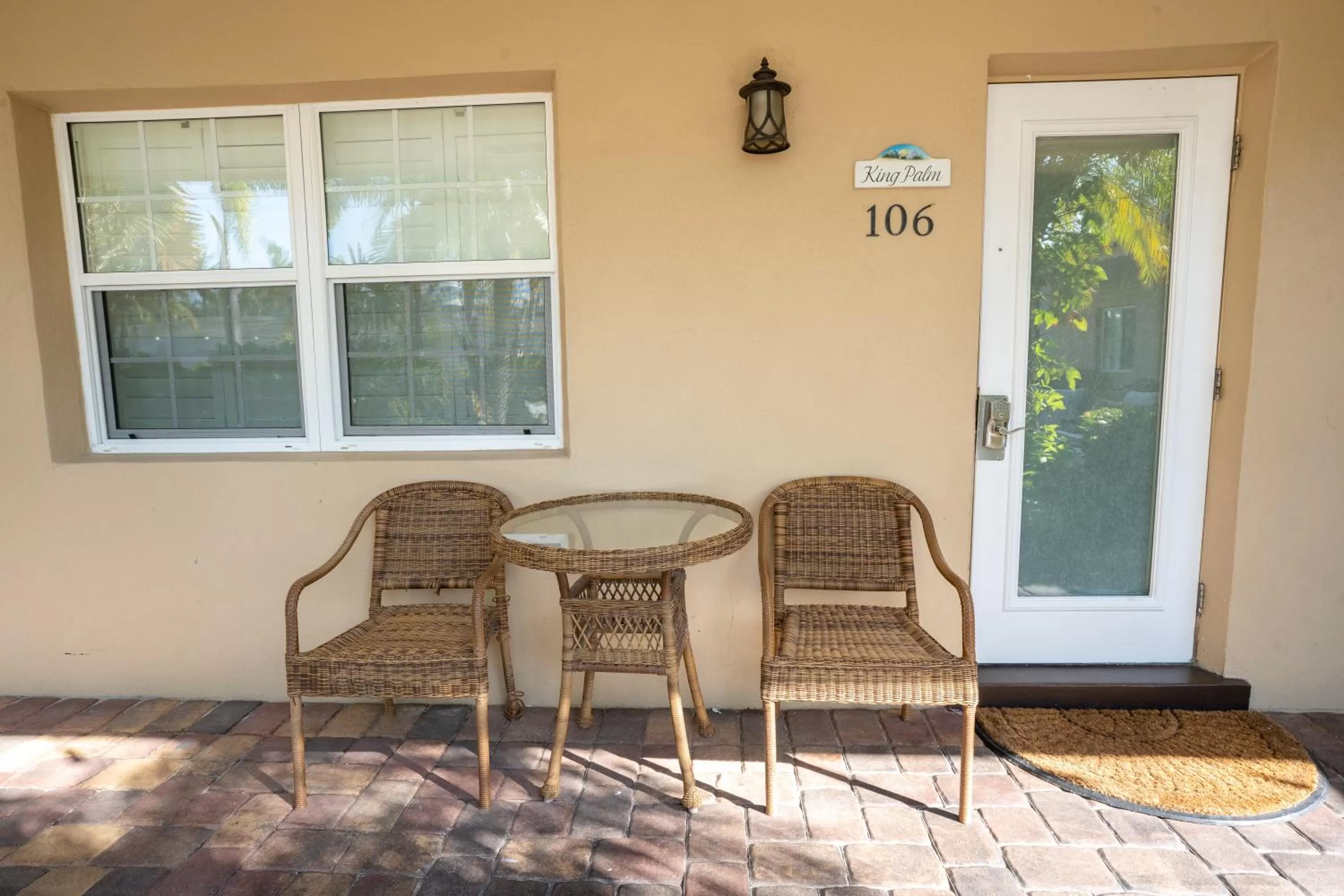 Patio in The Capri at Siesta