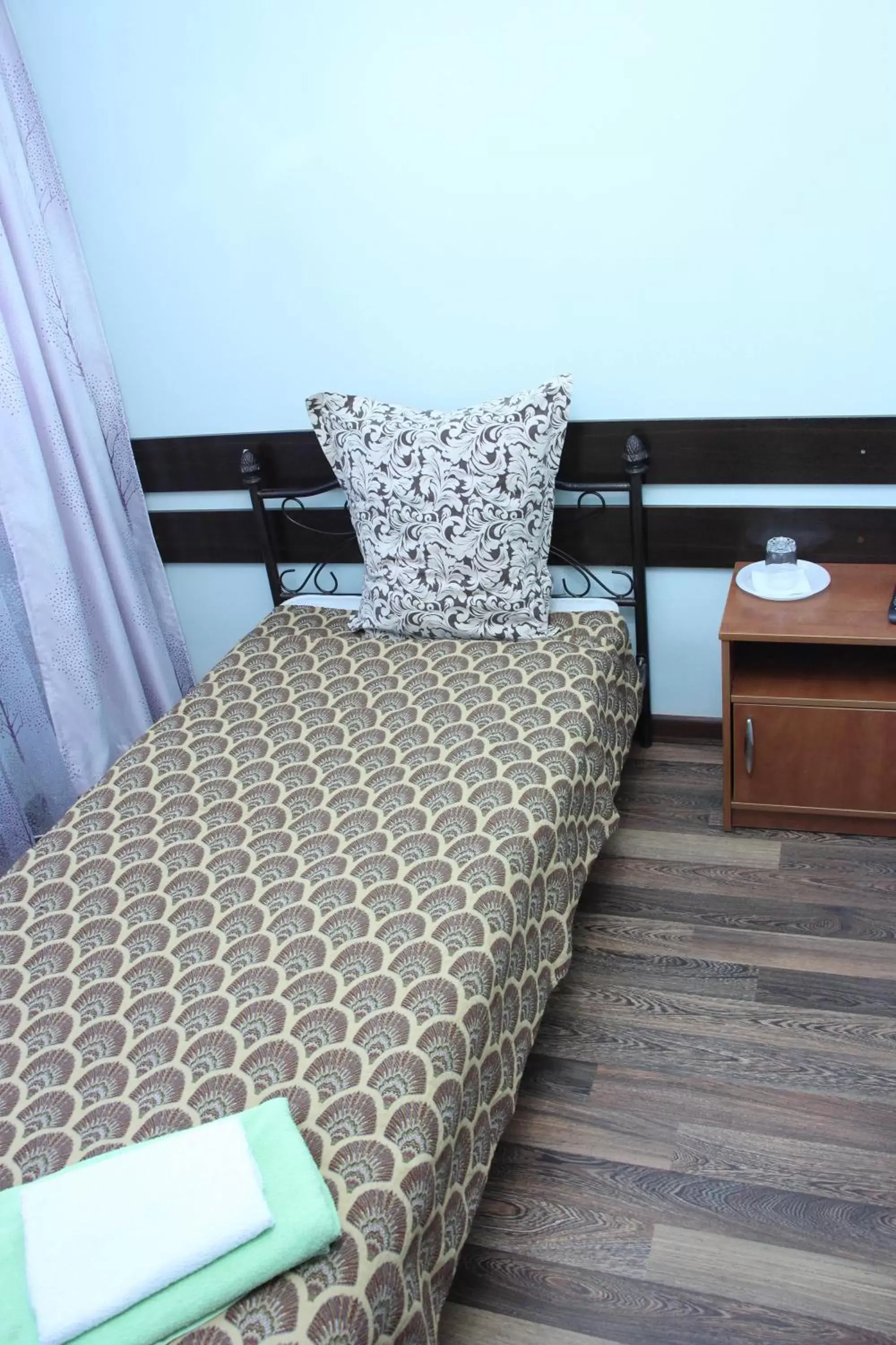 Single Room with Shower - single occupancy in Zhaylau Hotel Single Room with Shower - single occupancy in Zhaylau Hotel