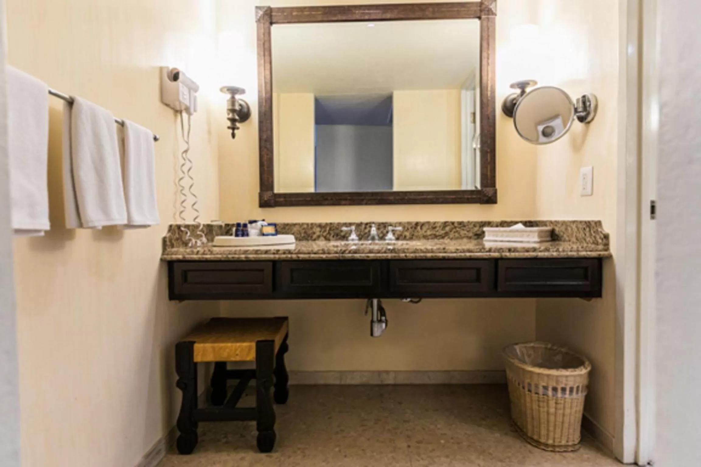 Bathroom in Princess Mundo Imperial Riviera Diamante Acapulco