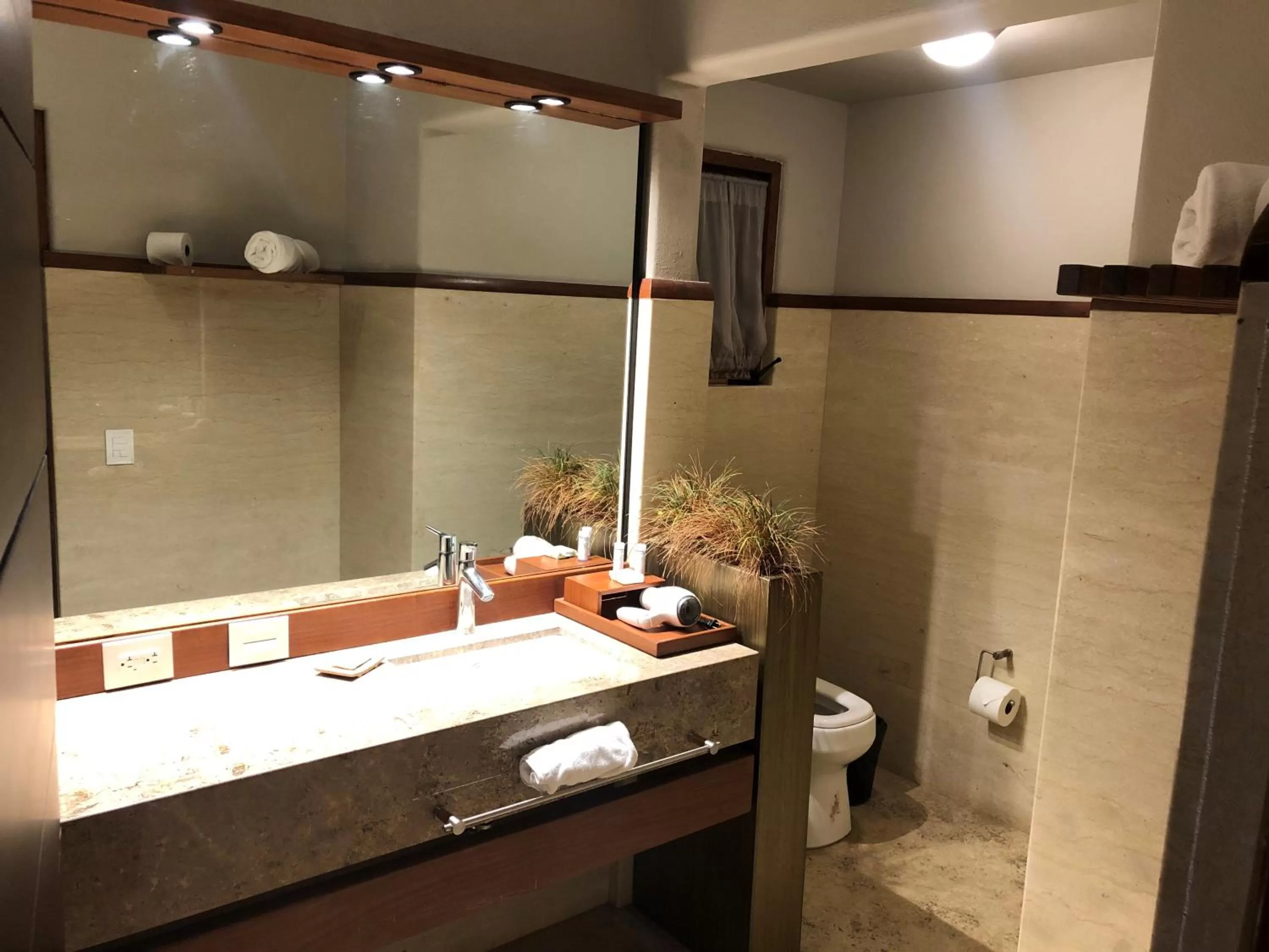 Bathroom in Gamma Monterrey Rincon de Santiago