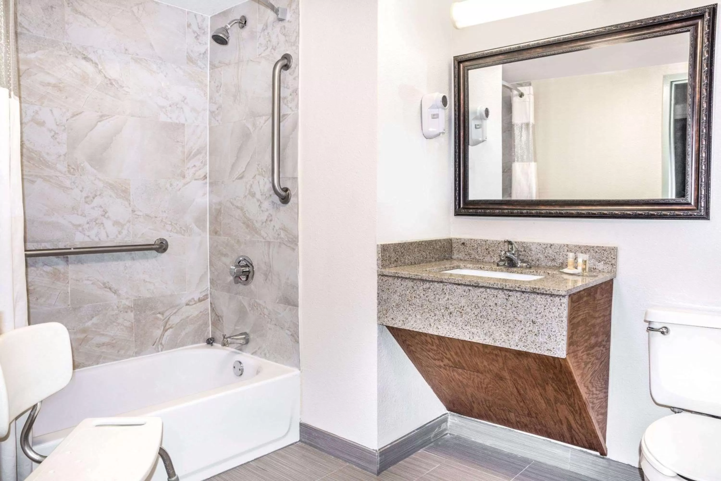 Bathroom in Days Inn by Wyndham Houston