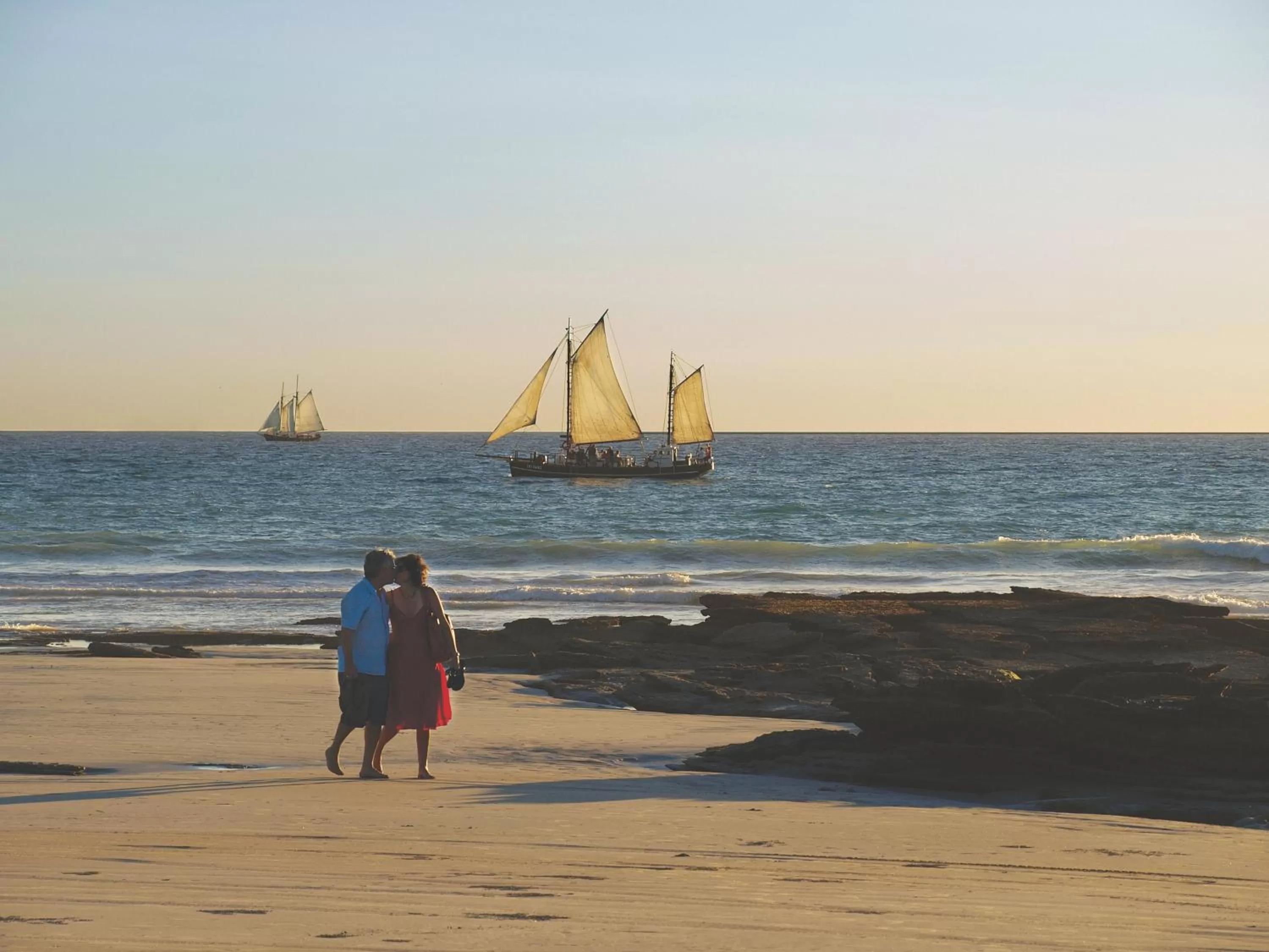 Beach in Oaks Broome Hotel
