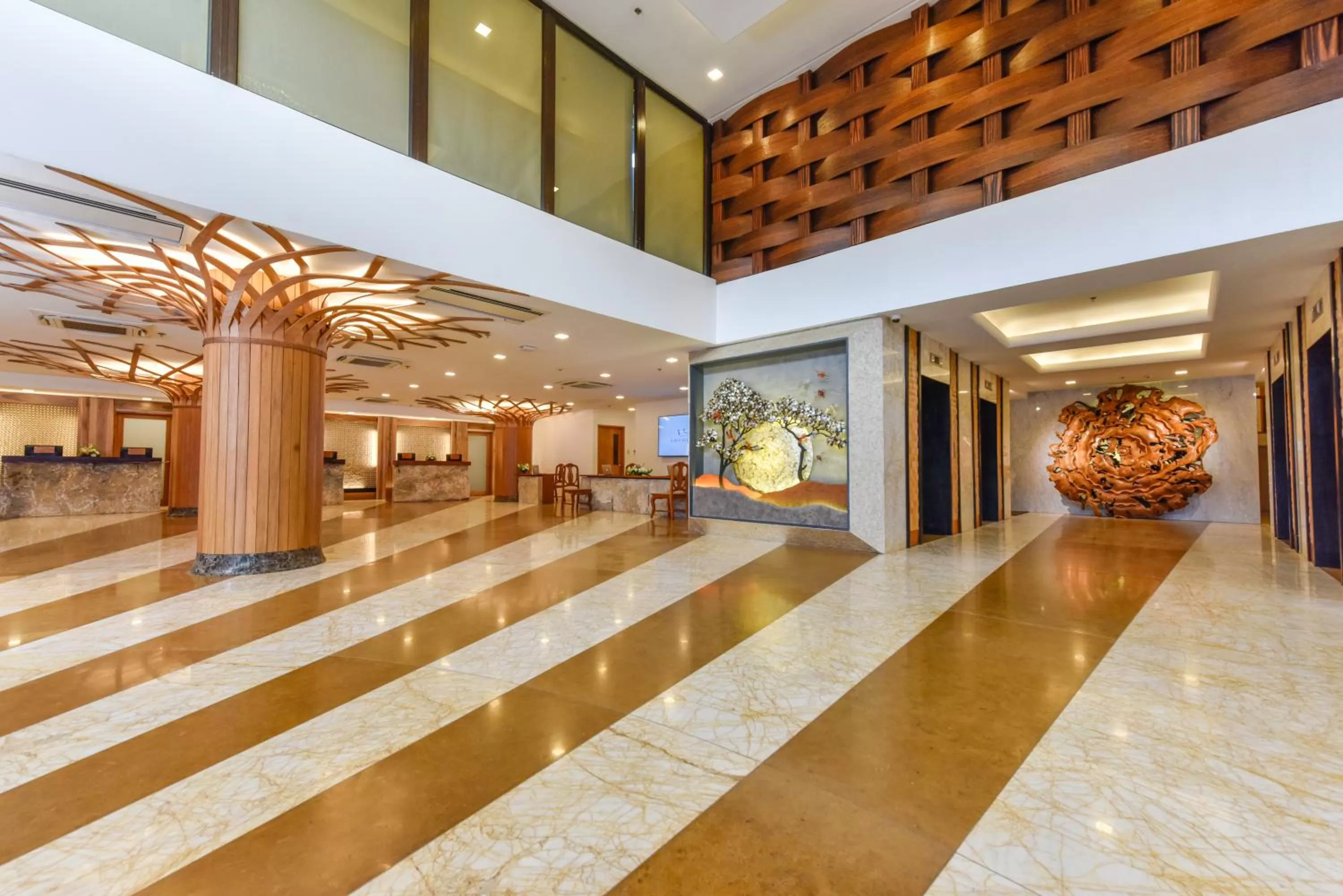 Property building in Kabayan Hotel Pasay