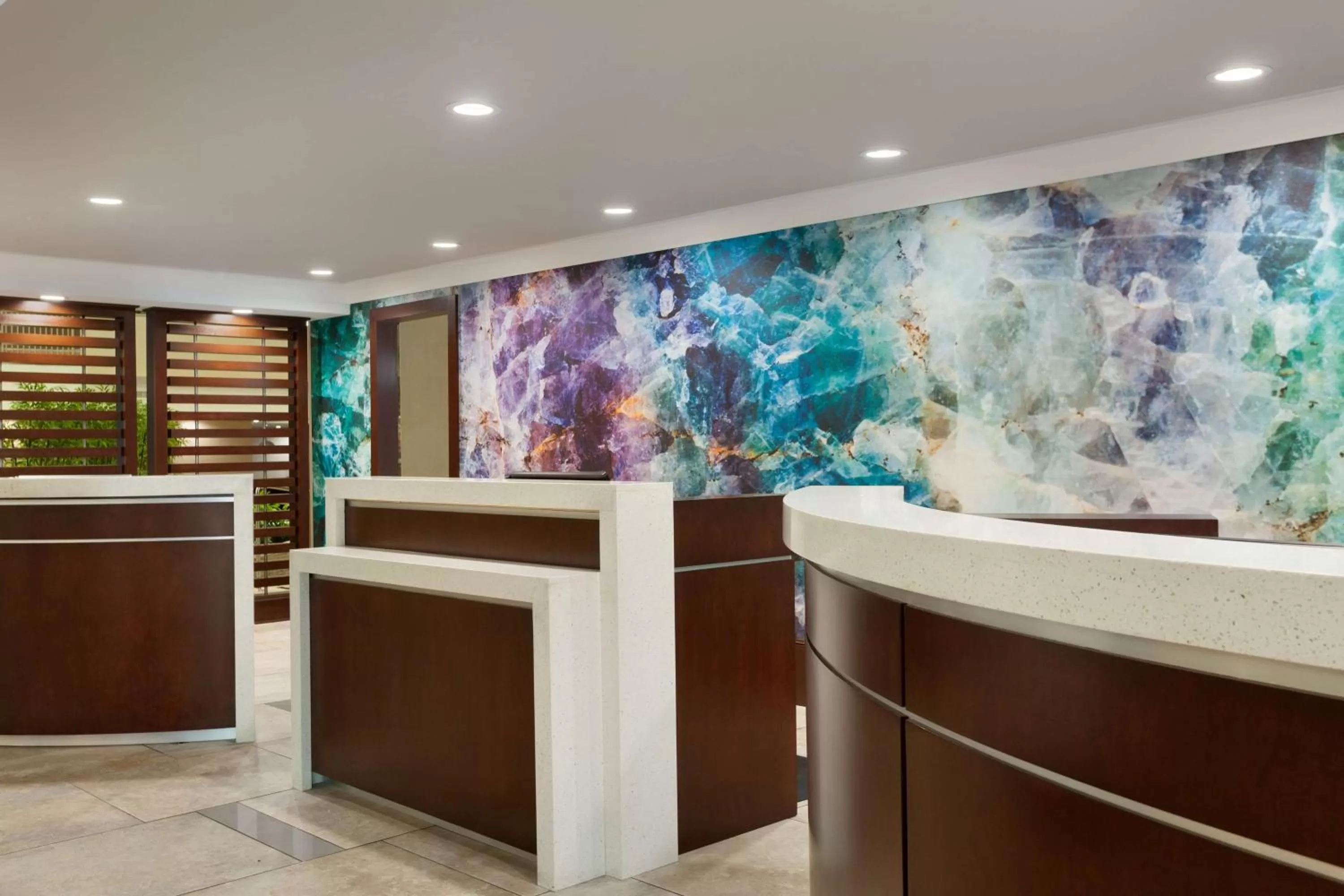 Lobby or reception in Embassy Suites by Hilton Atlanta Airport