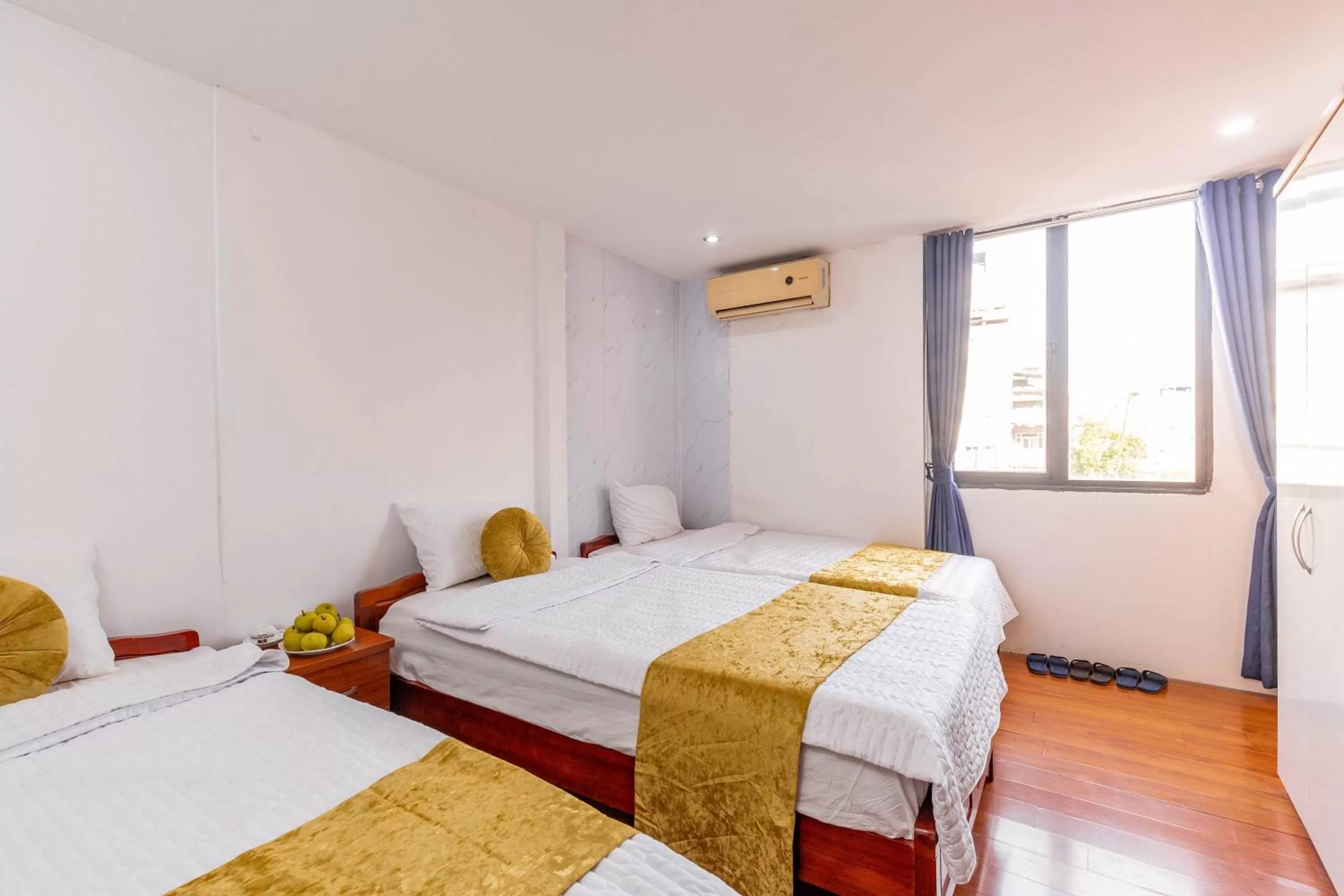 Bed in Hanoi View Legend Hotel