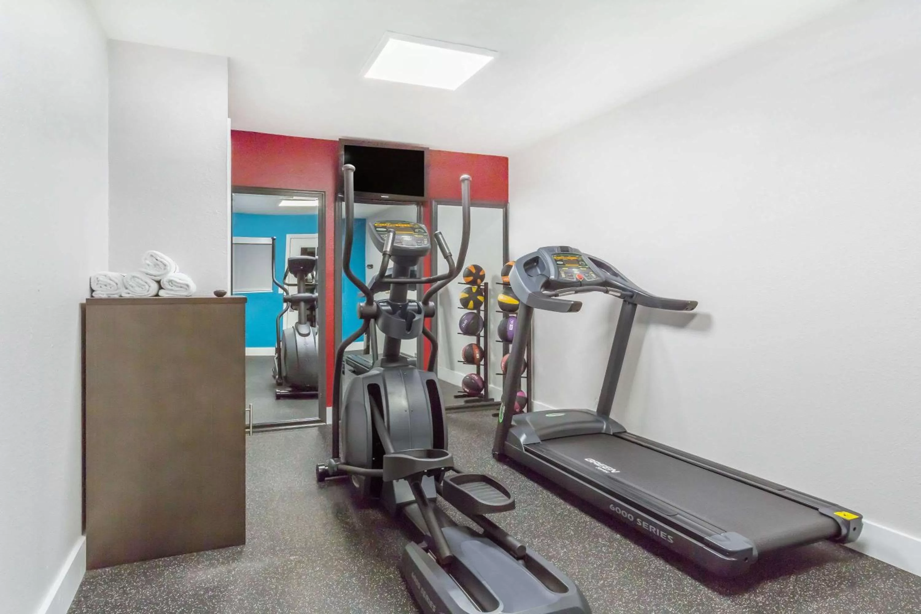 Fitness centre/facilities in Ramada by Wyndham Monterey