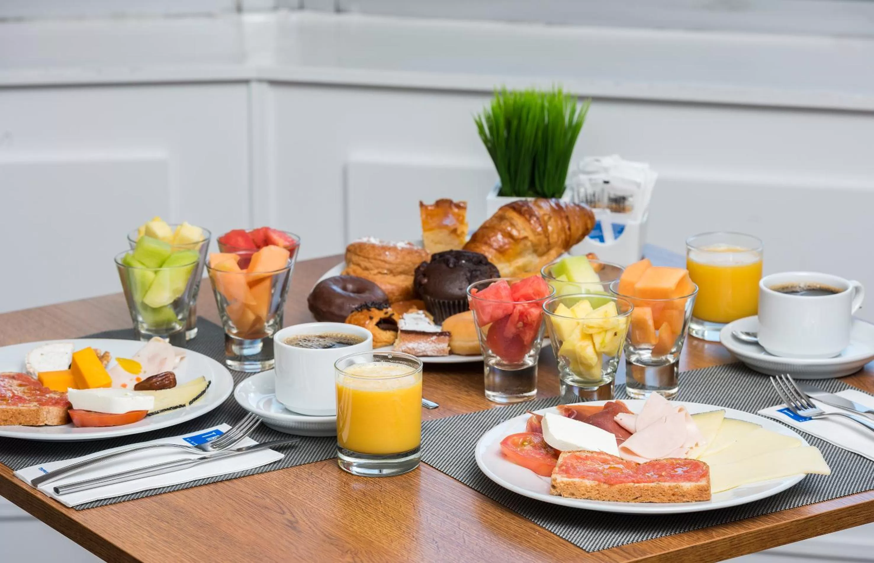 Food close-up in Hotel Alicante Gran Sol, affiliated by Meliá