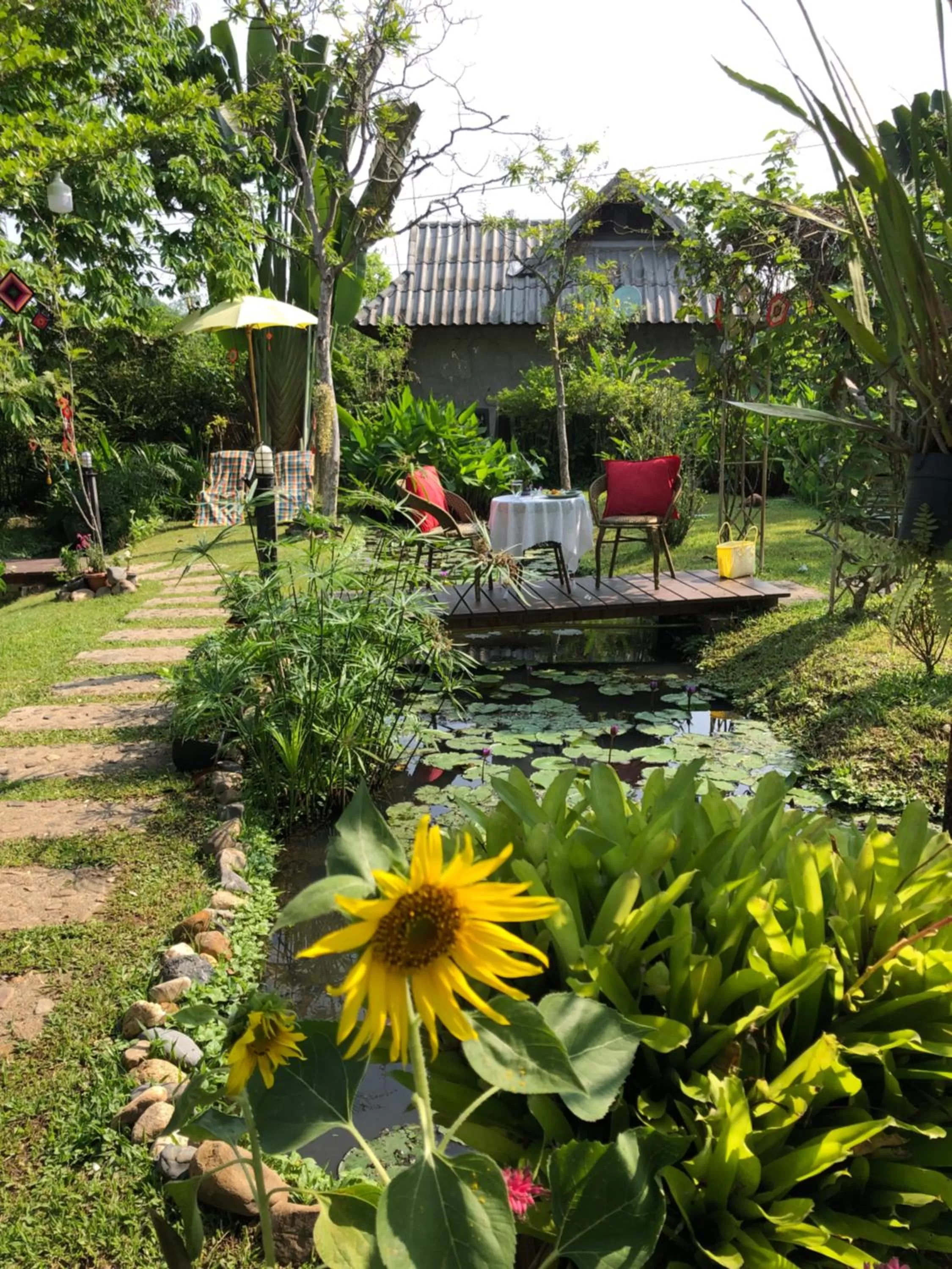 Garden in Pura Vida Pai Resort