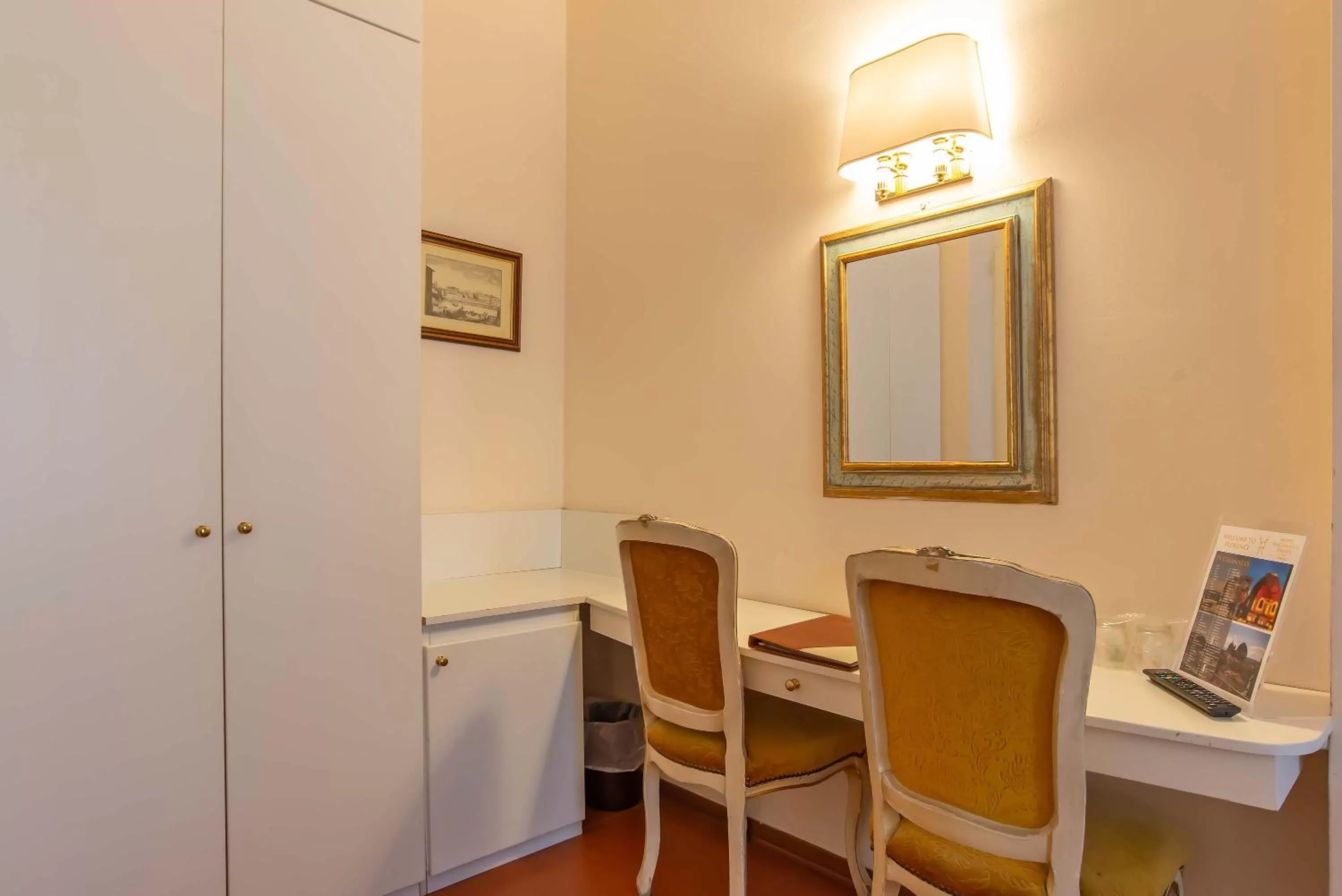 hair dresser in Hotel Machiavelli Palace