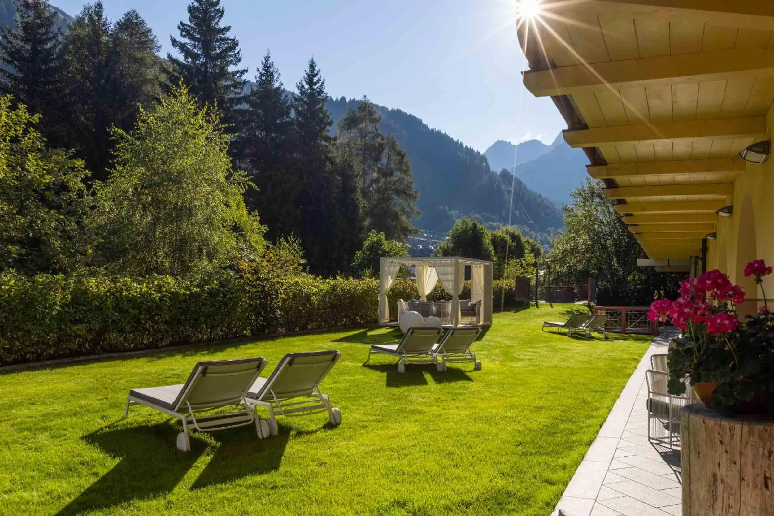 Property building in Residence Club Ponte Di Legno