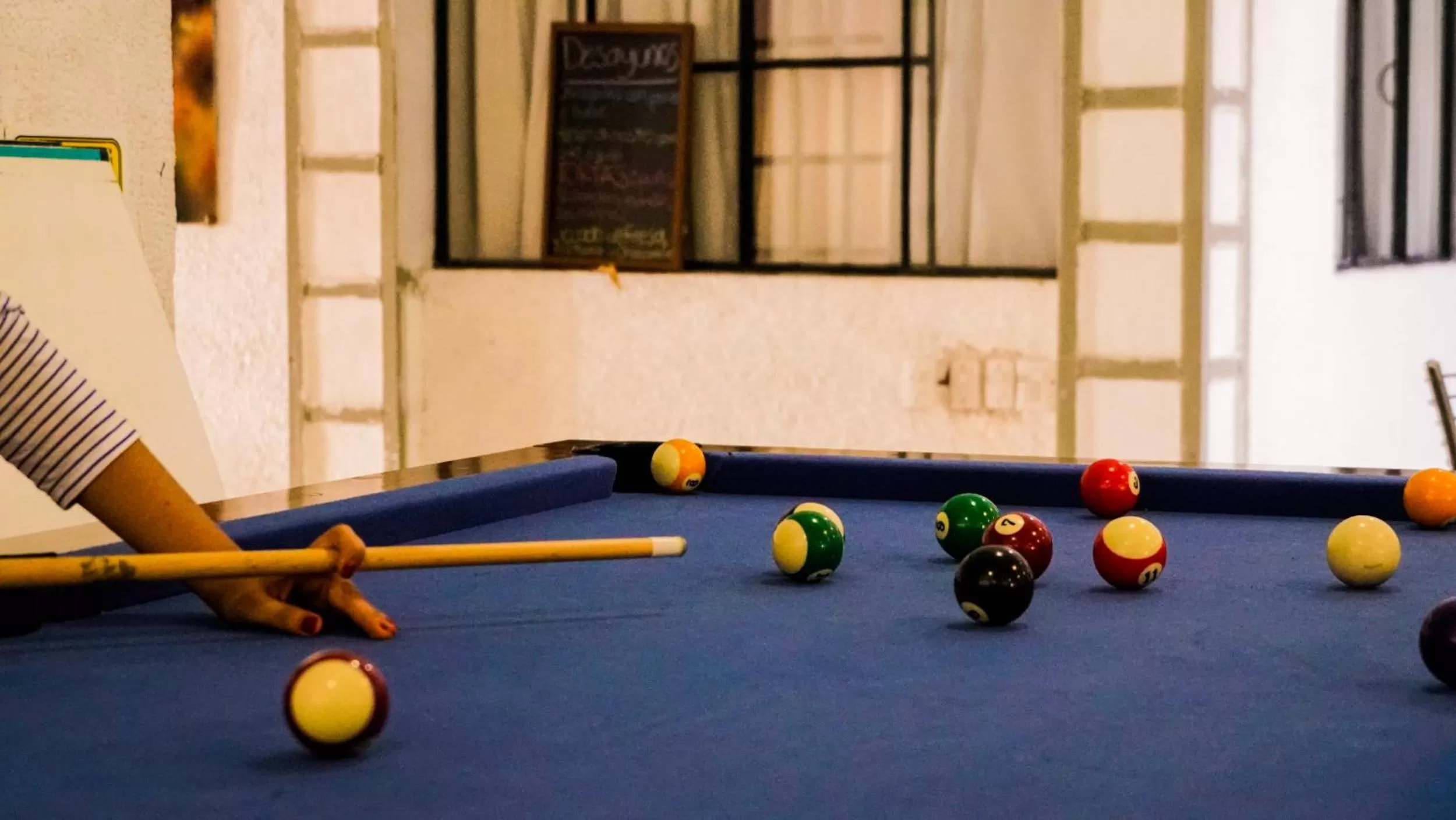 Billiard in Acapulco Amor