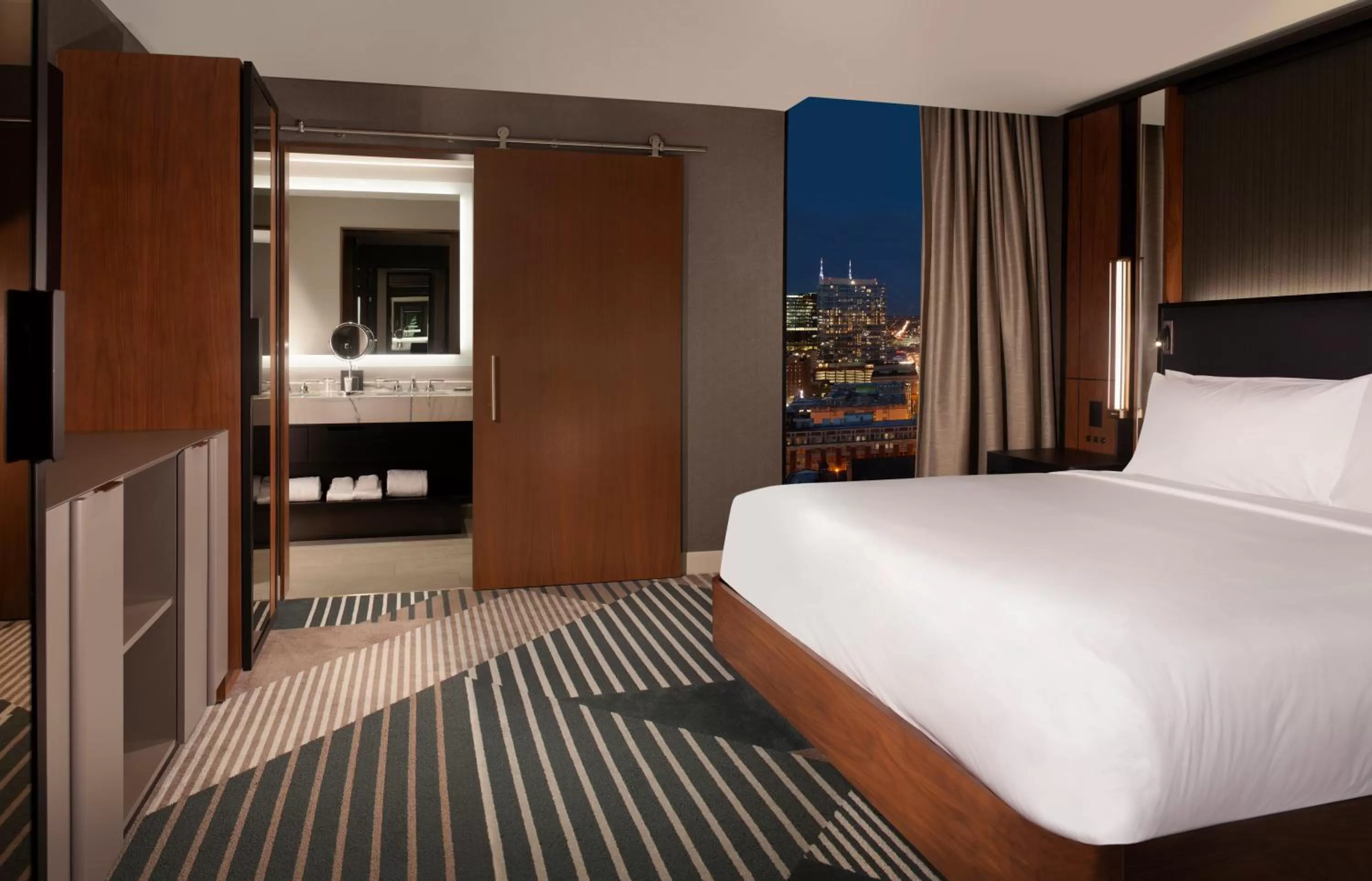 Bedroom, Bed in Grand Hyatt Nashville