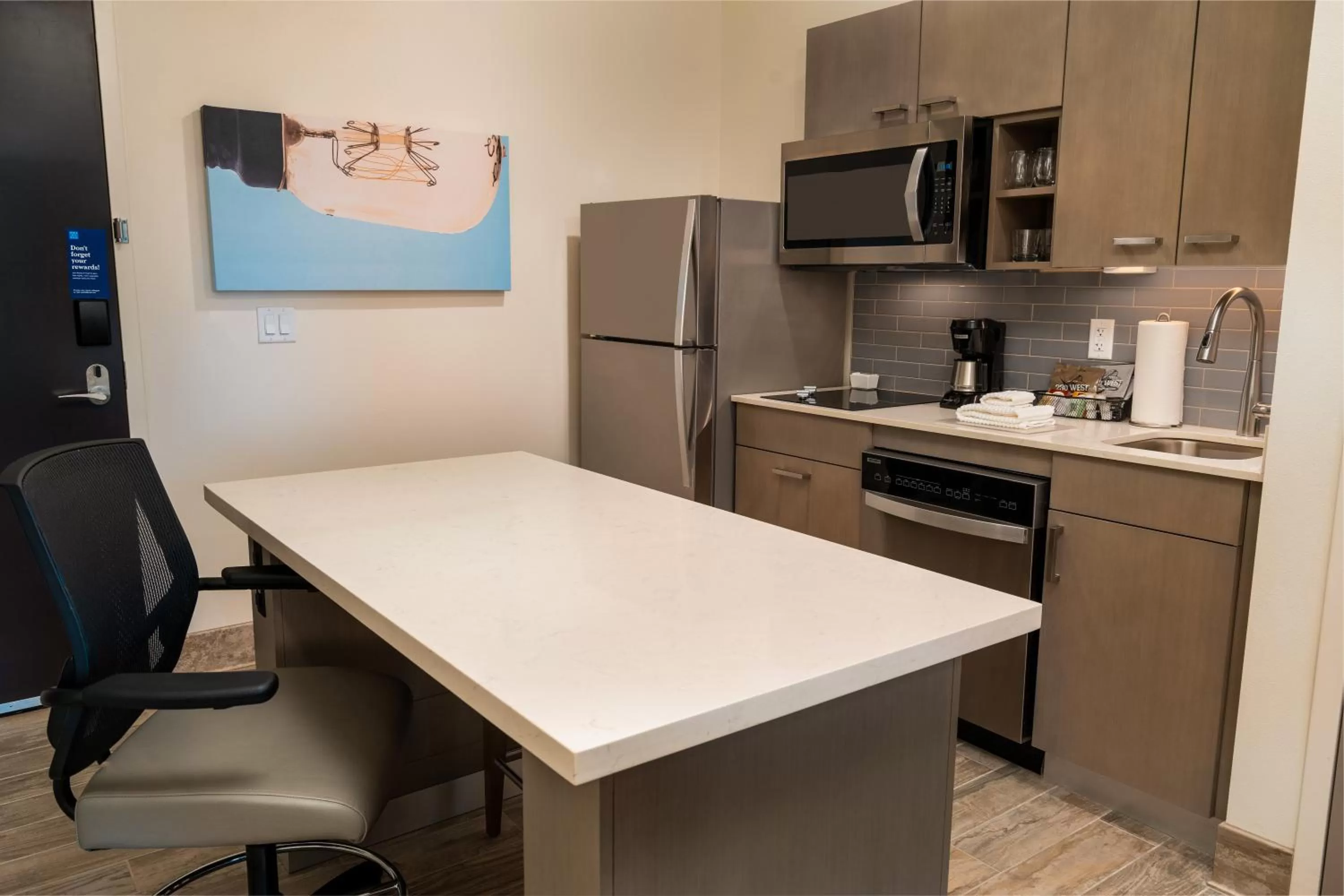 Kitchen or kitchenette in Hyatt House Nashville/Franklin/Cool Springs