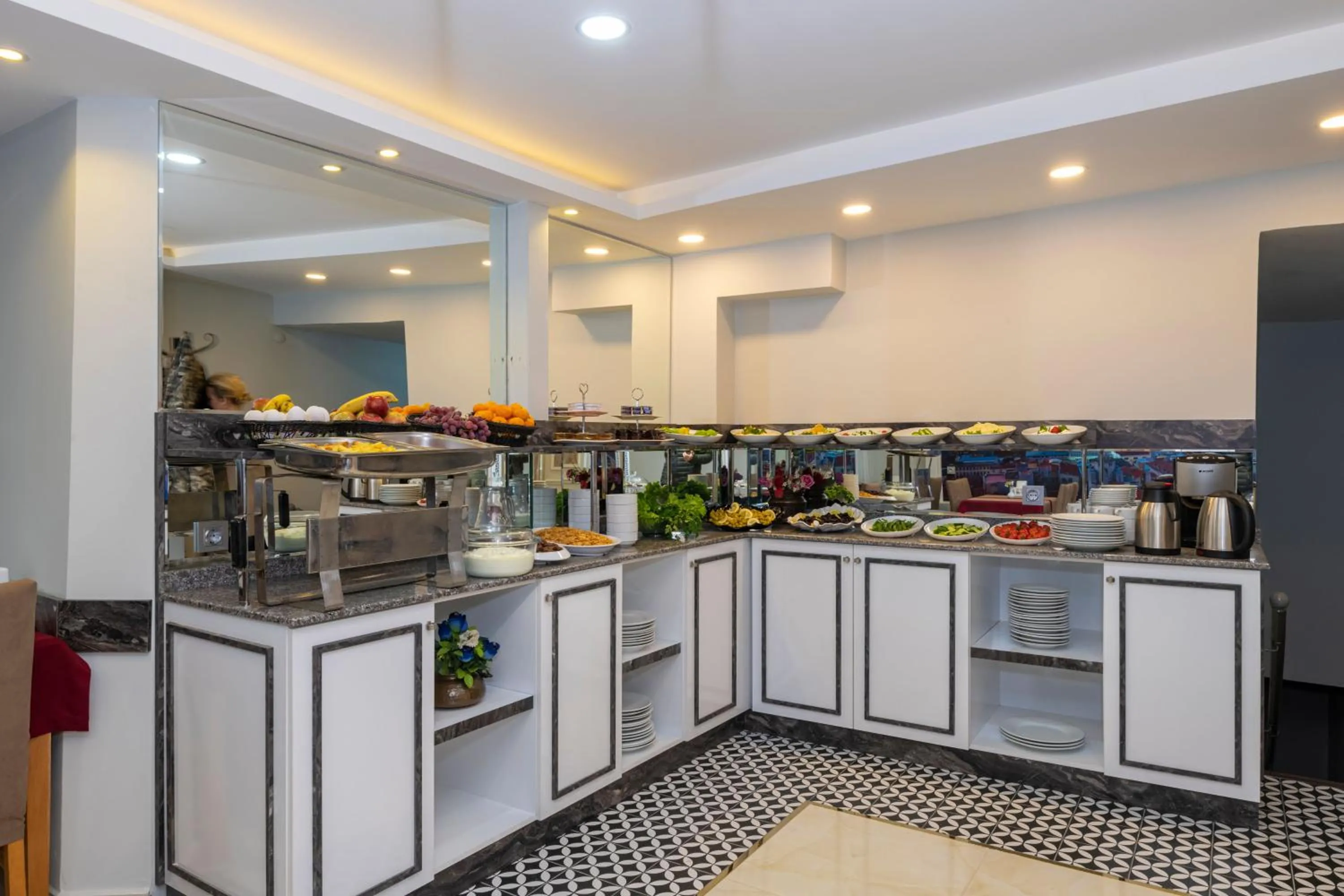 Buffet breakfast in Hotel Yesilpark