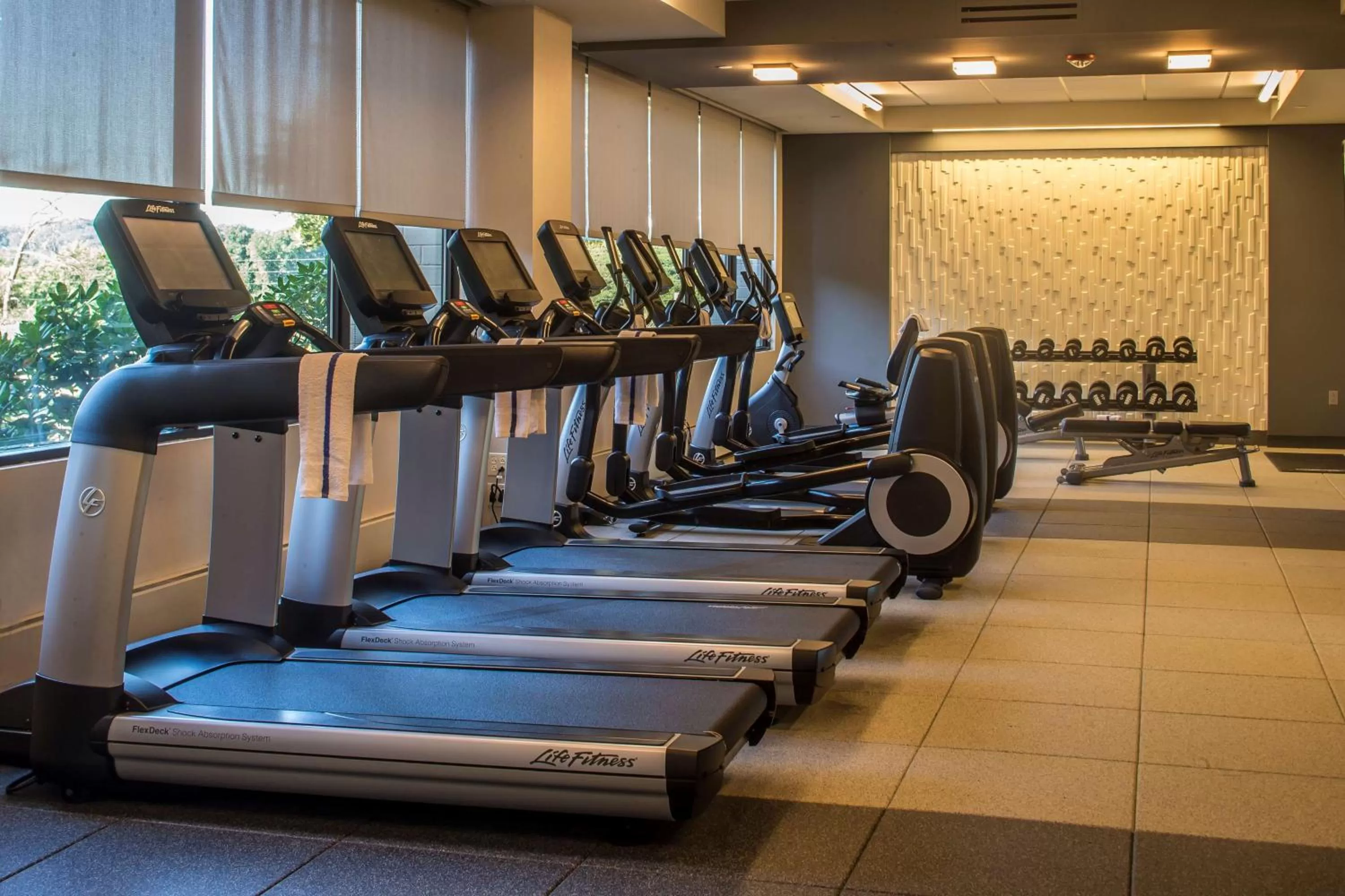 Fitness centre/facilities in DoubleTree by Hilton Pittsburgh - Cranberry