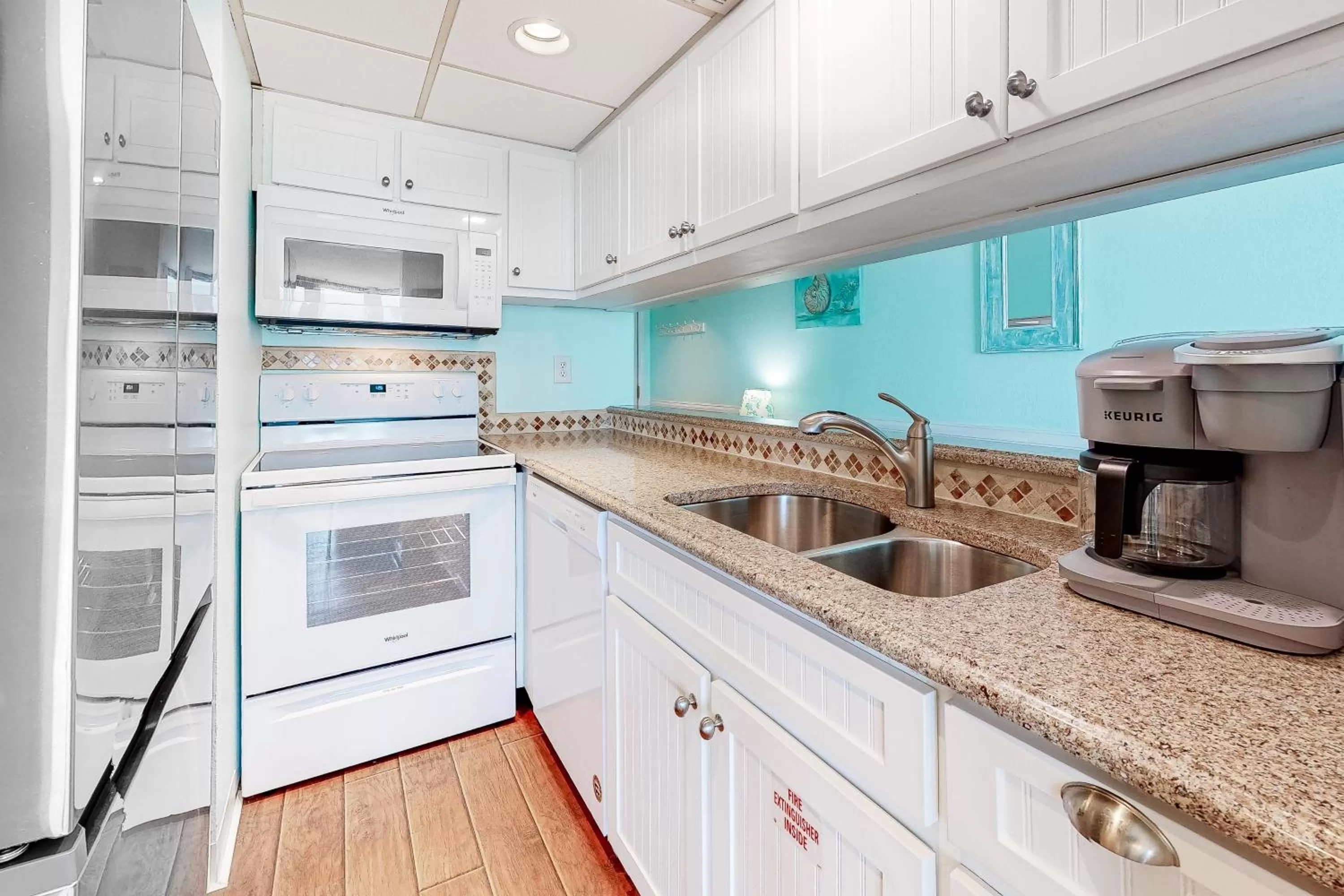 Kitchen/Kitchenette in Sunbird