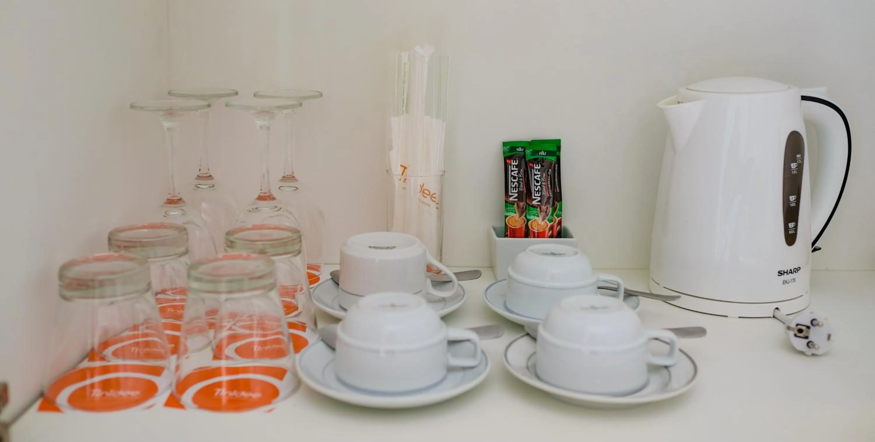 Coffee/tea facilities in Tinidee Golf Resort Phuket