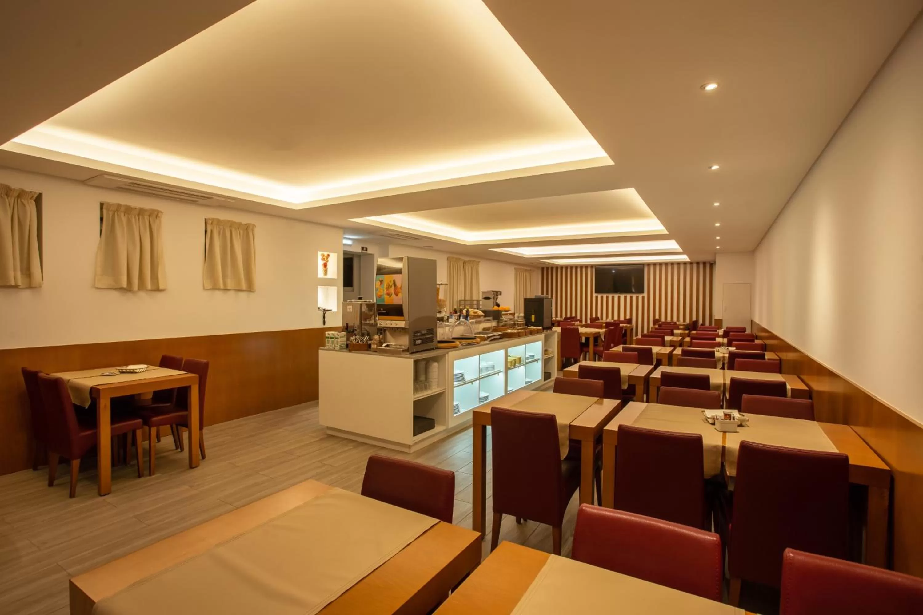 Breakfast in Pao de Acucar Hotel