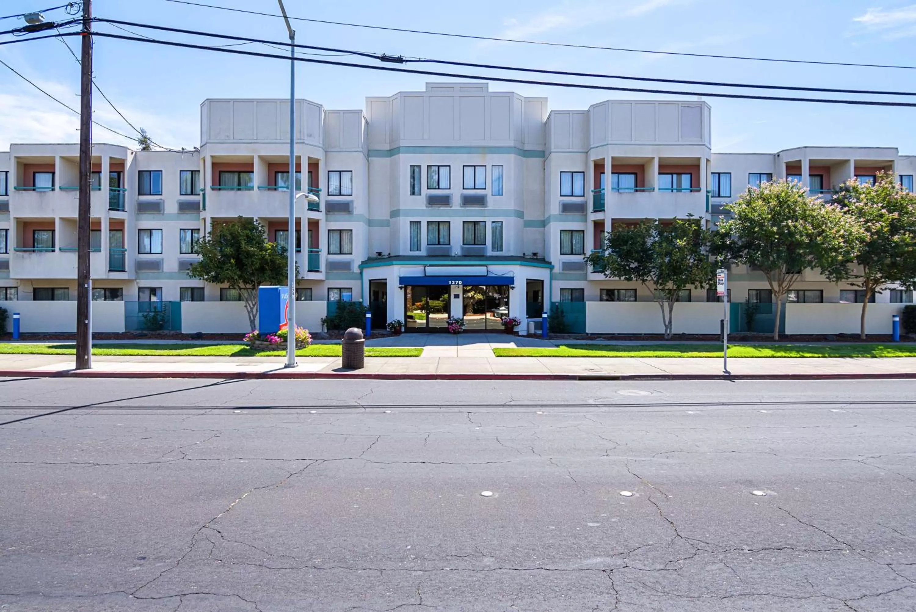 Property building in Studio 6-Concord, CA