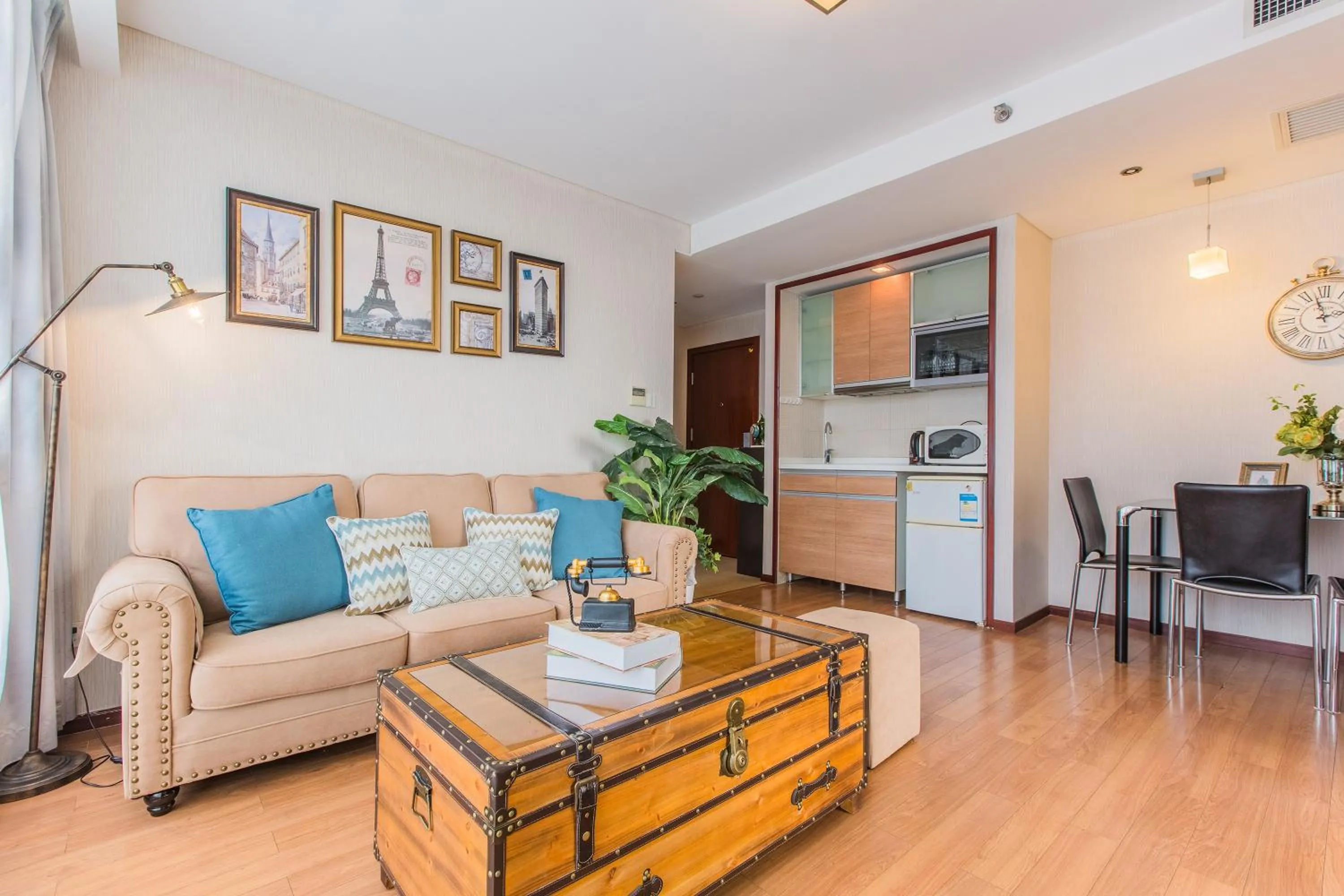 Westlake 7 Service Apartment