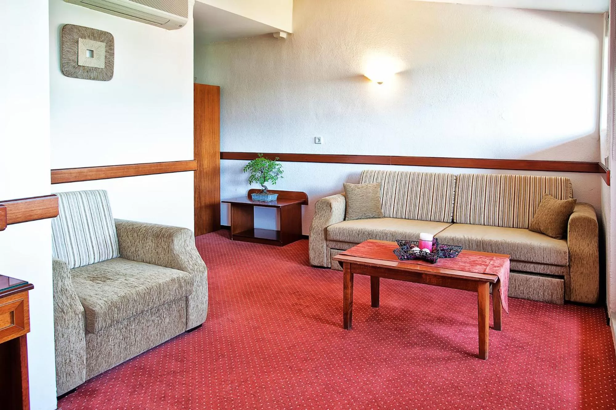 Decorative detail in Anastassiou Hotel - Bike and motorcycle friendly hotel