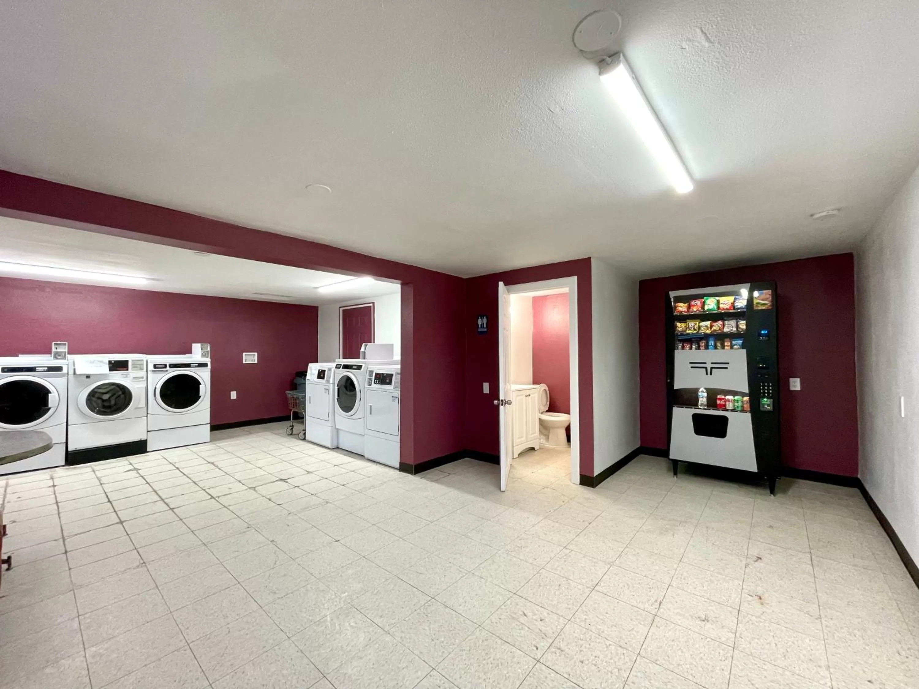 Annie Oakley Motel Oakley