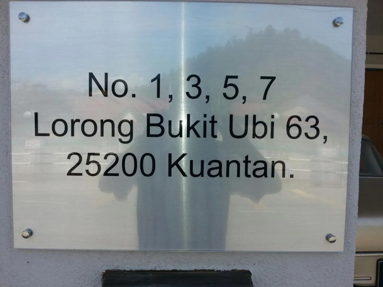 Text overlay in GOLDEN GUEST HOUSE KUANTAN