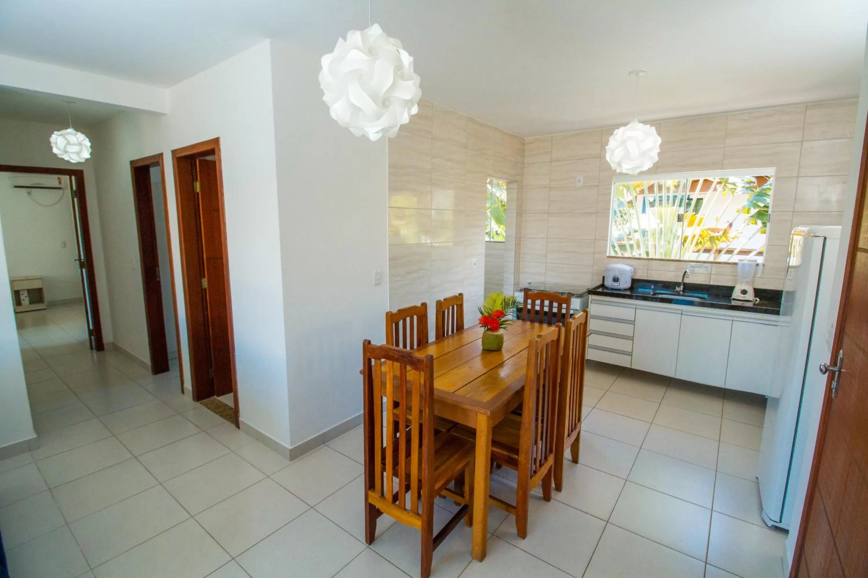 Kitchen or kitchenette in Porto Luar