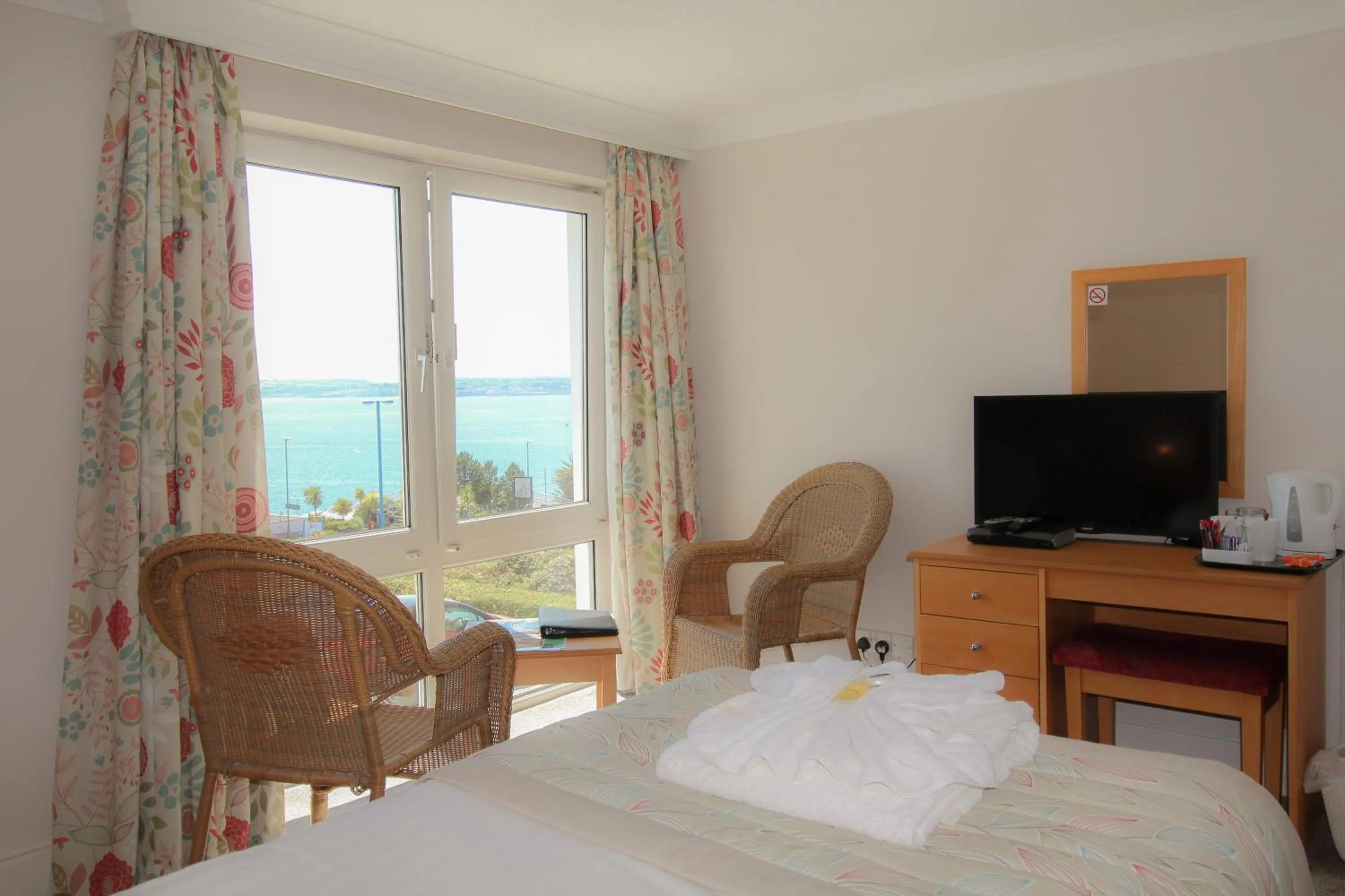 Bedroom, Bed in The Heritage Hotel