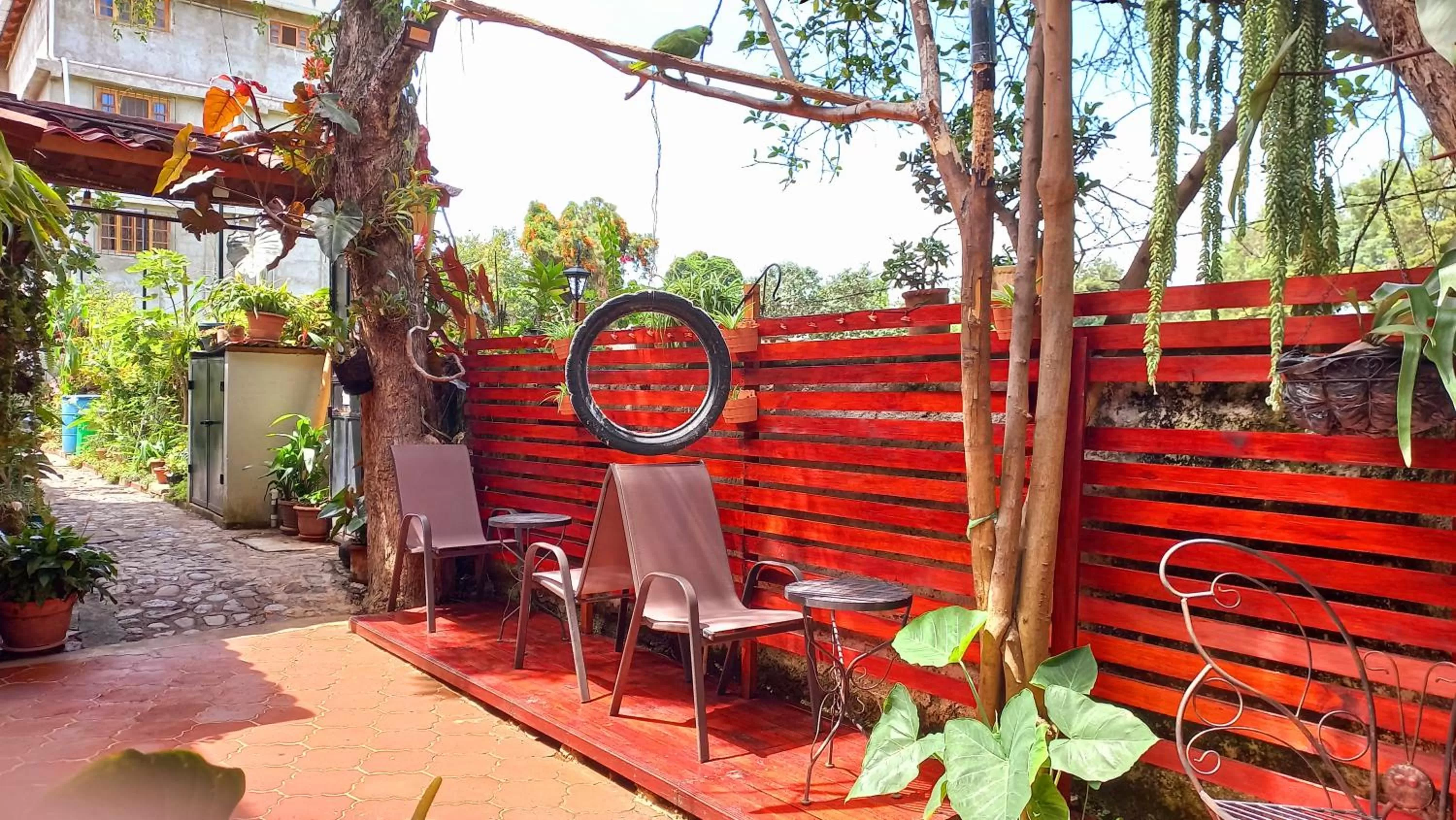 Facade/entrance in Hospedaje El Viajero