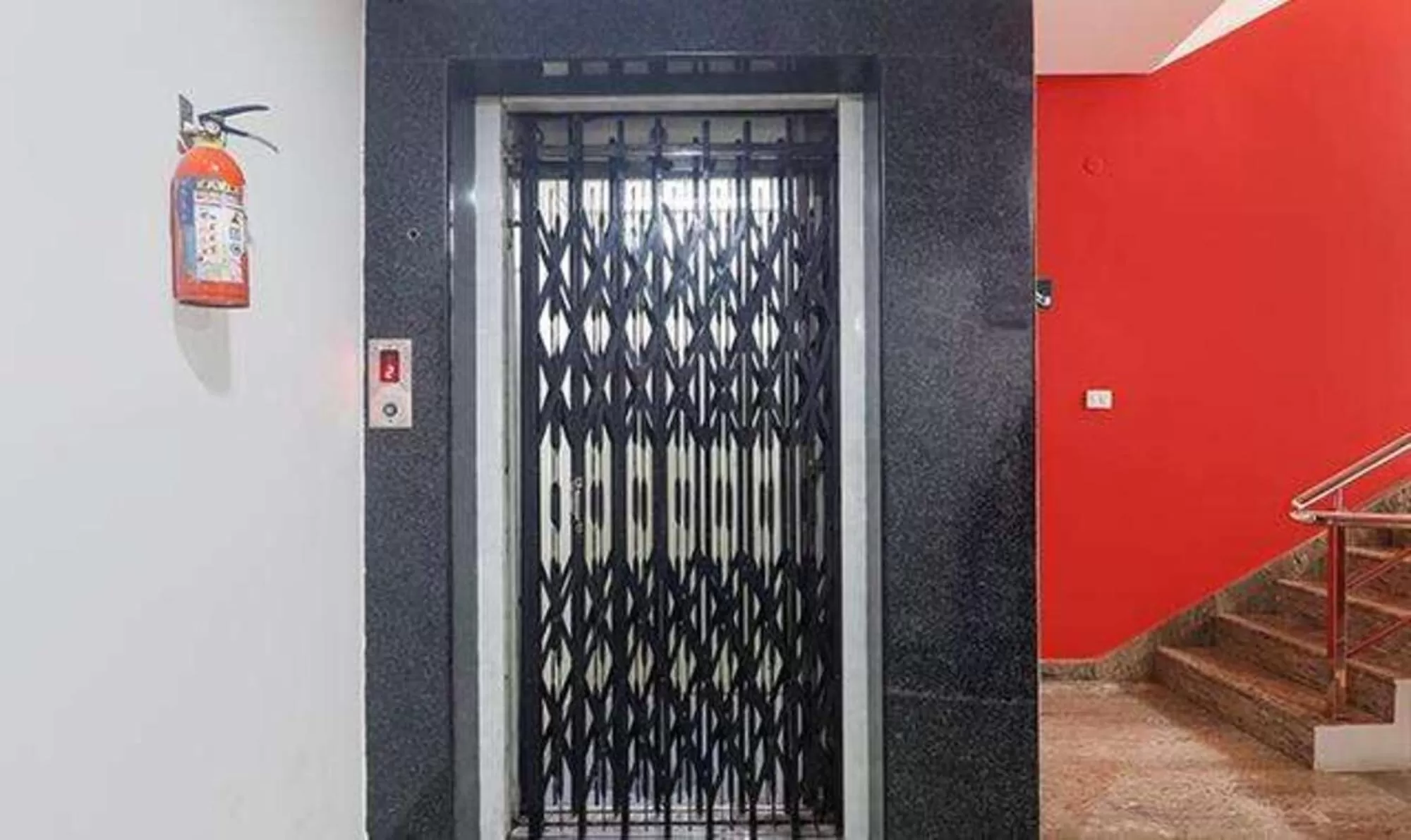 Lobby or reception in FabHotel Pride Inn Financia