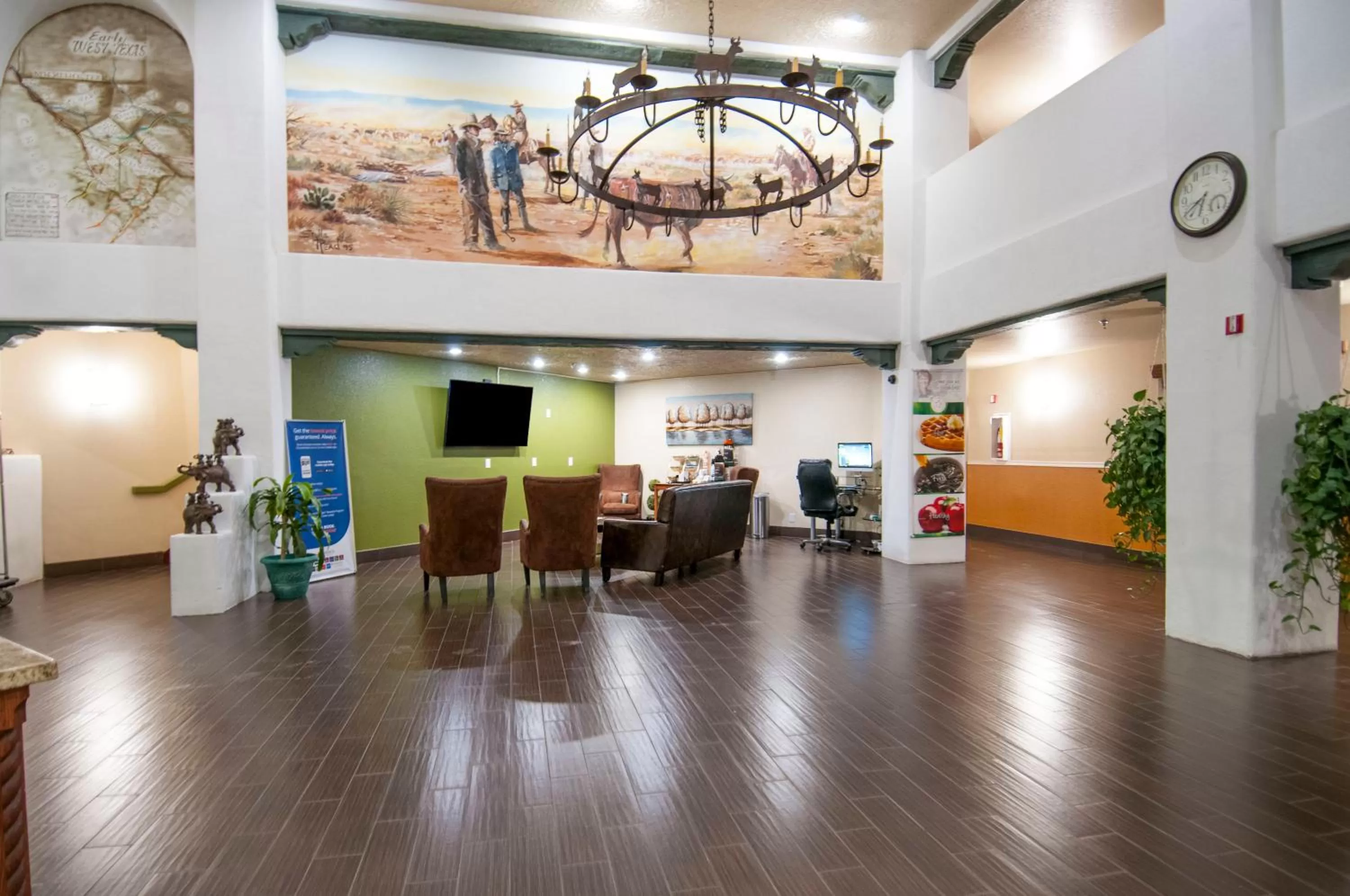 Lobby or reception in Quality Inn Alpine