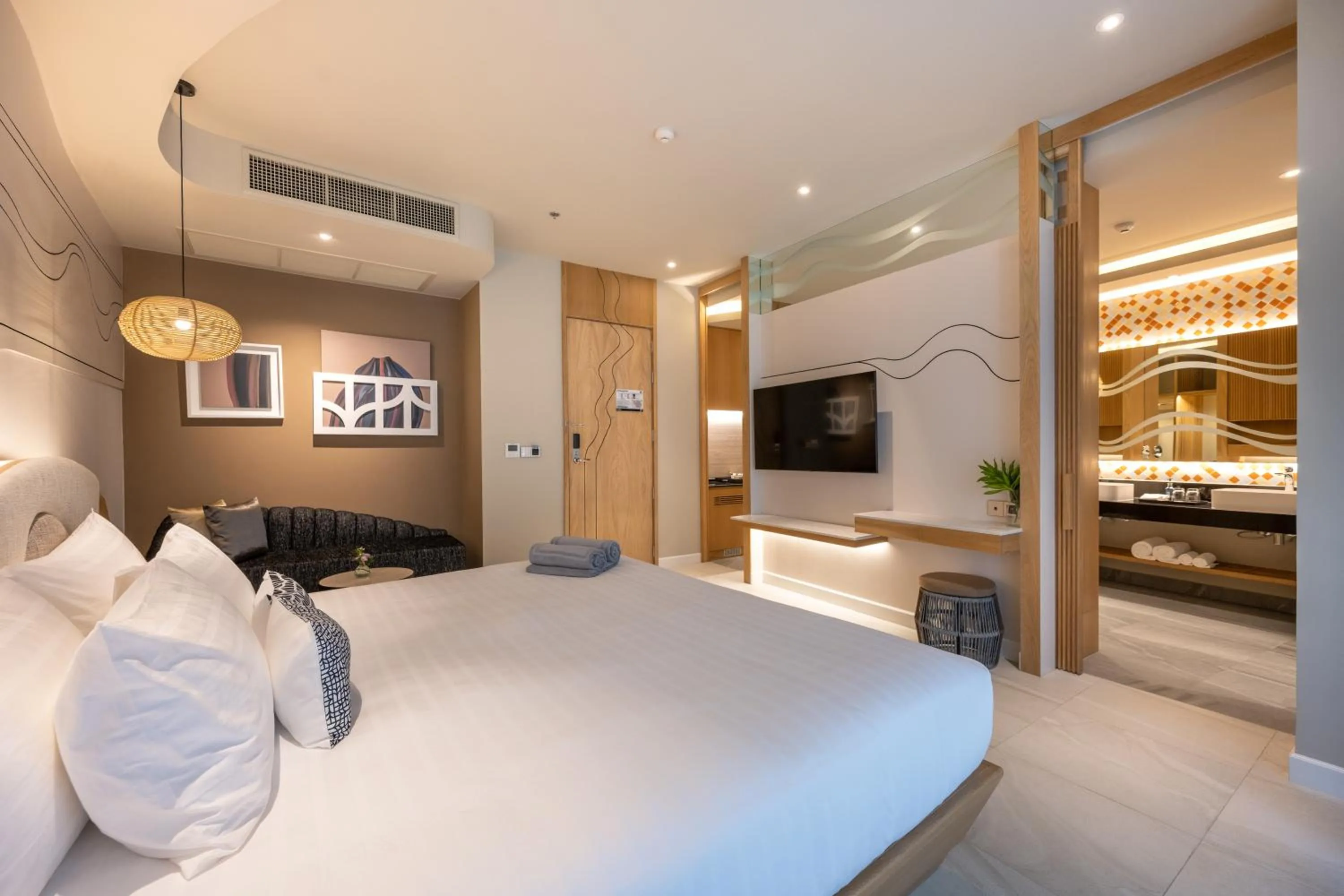 Bedroom, Bed in Metadee Concept Hotel