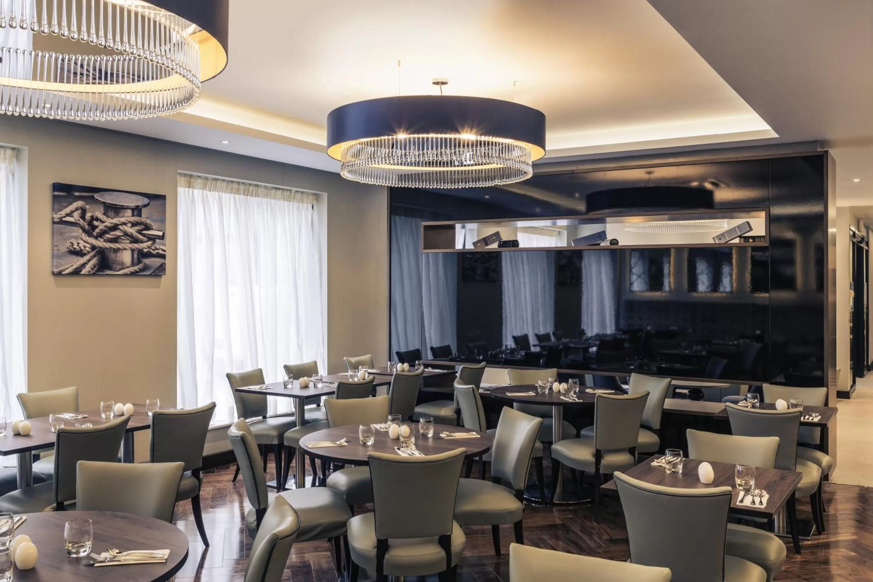 Restaurant/places to eat in Mercure Edinburgh Haymarket