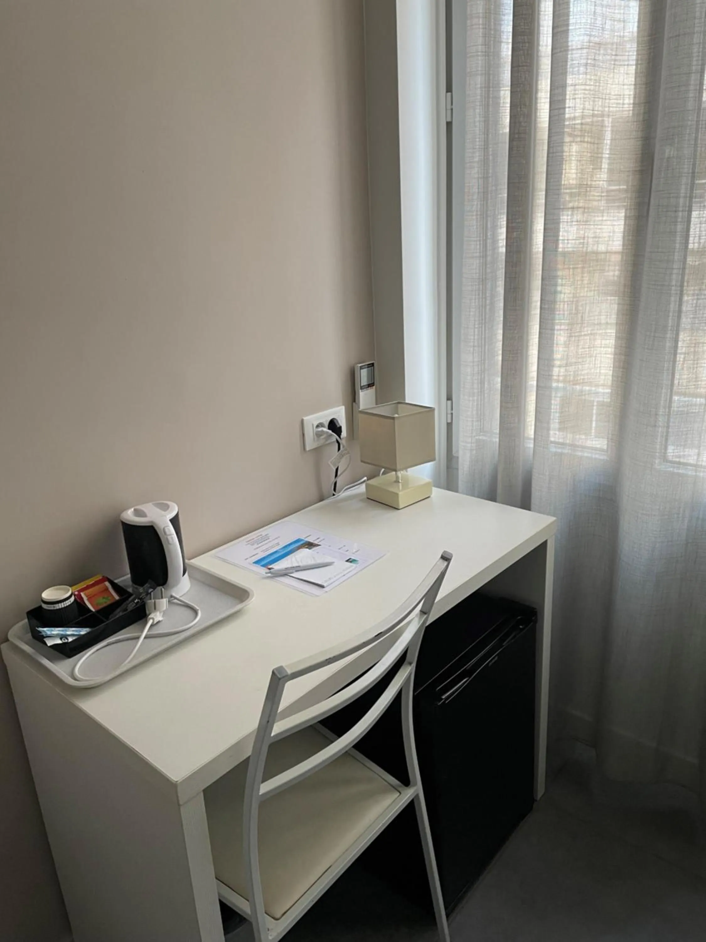 Bedroom in Hôtel Anna Livia