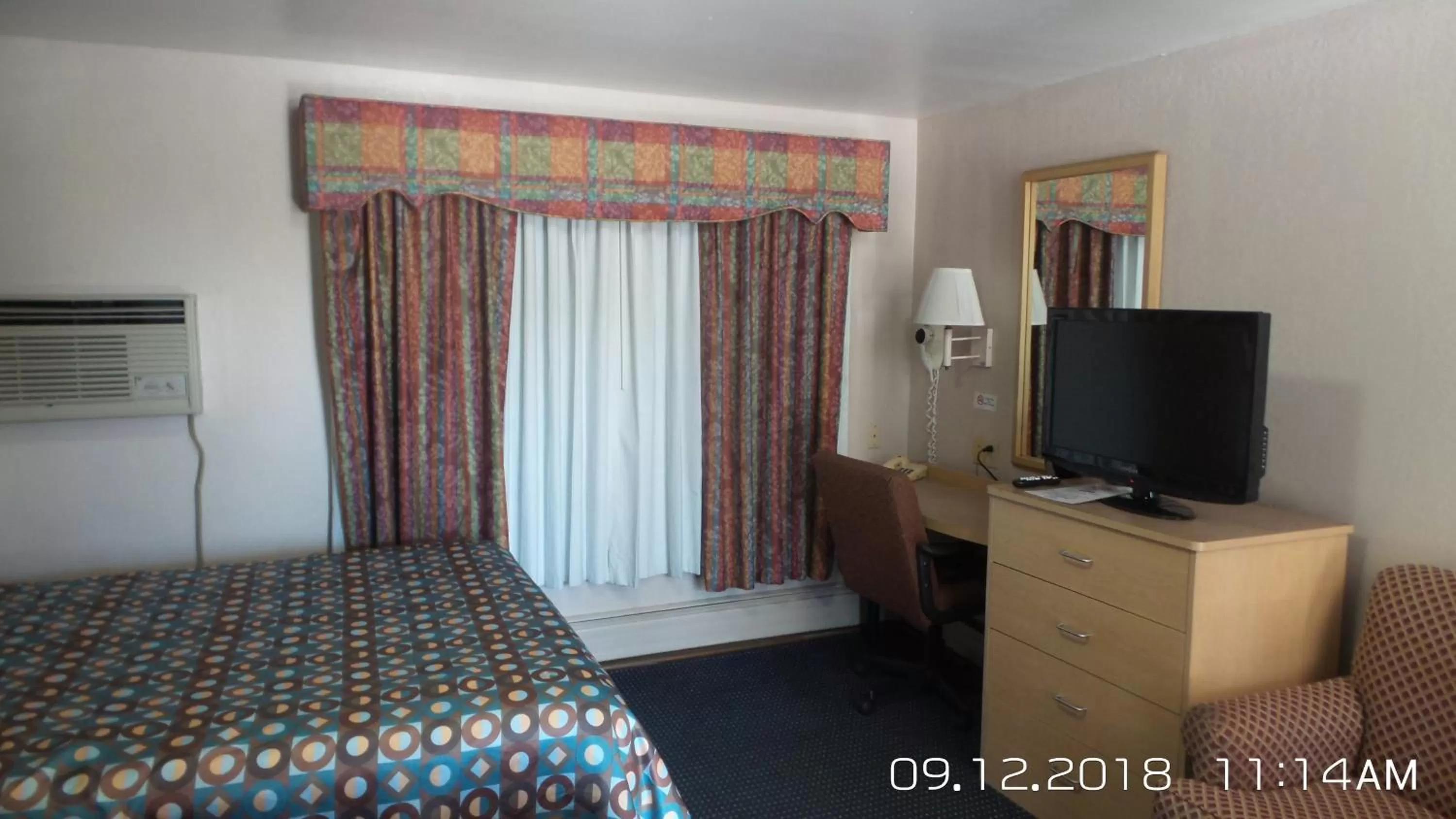 Bed in Rivers EDGE MOTEL