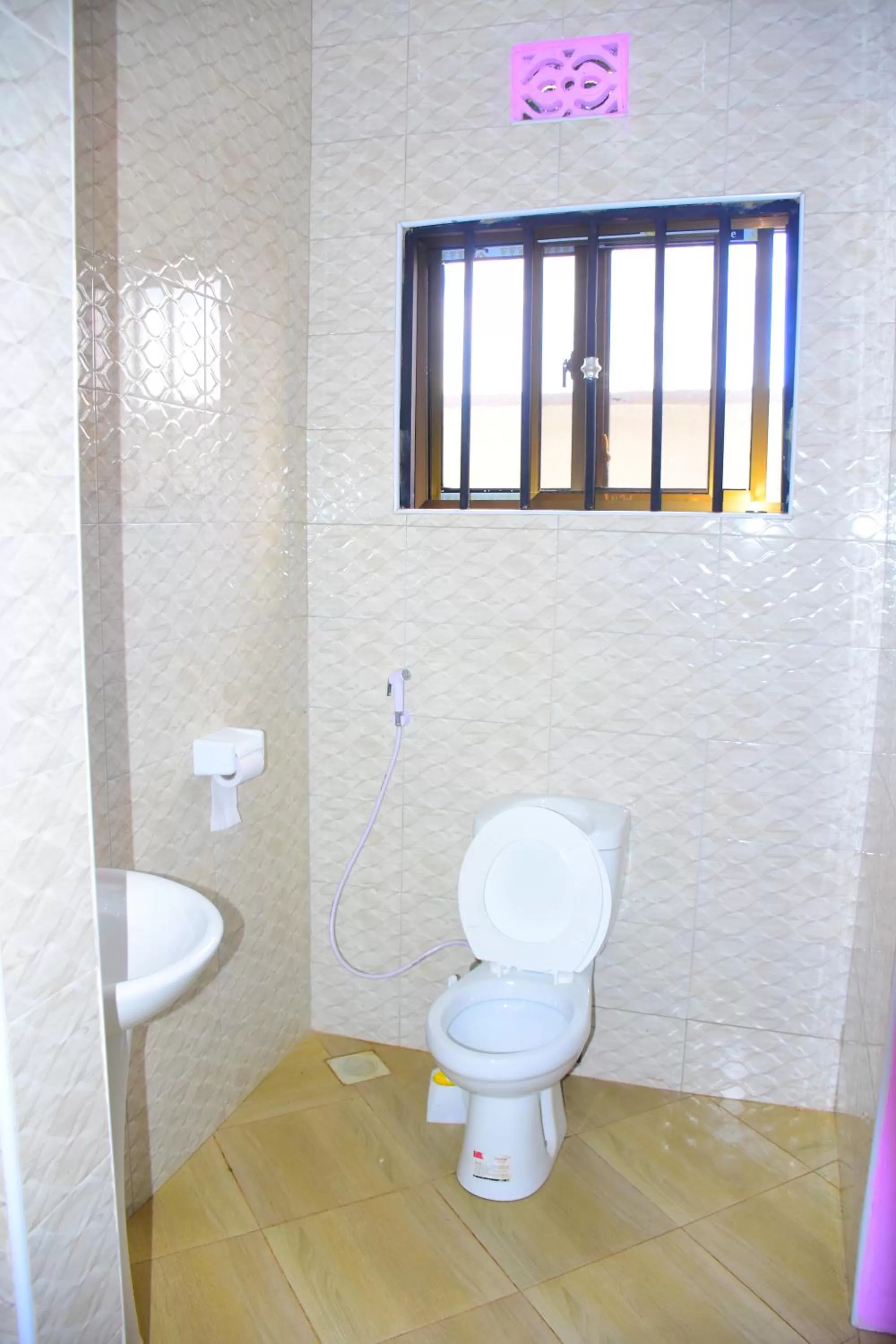 Toilet in Safari Park House