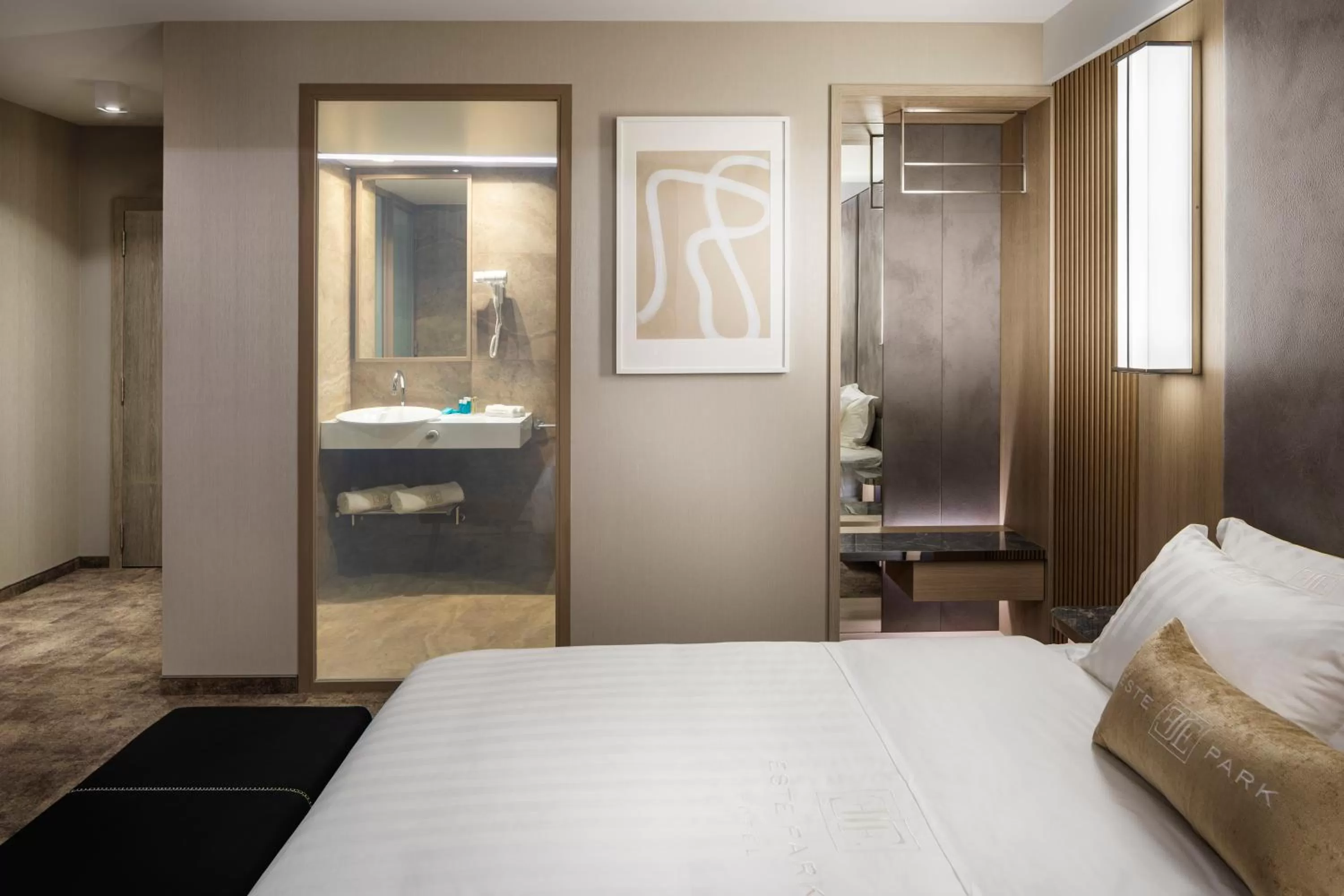 Bedroom, Bed in -- ESTE PARK HOTEL -- part of Urban Chic Luxury Design Hotels - Parking & Compliments - next to Shopping & Dining Mall Plovdiv