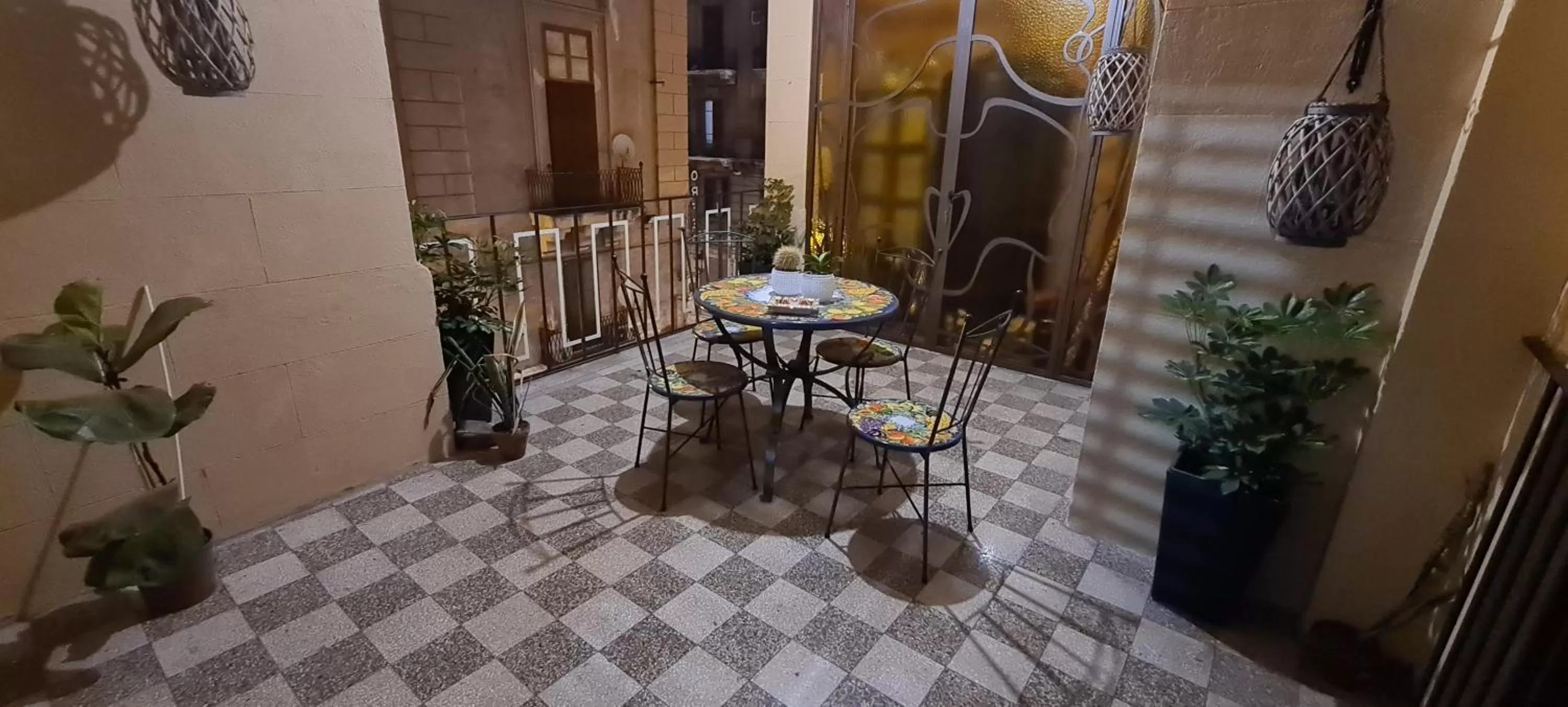 Balcony/Terrace in Ballarò Guest House