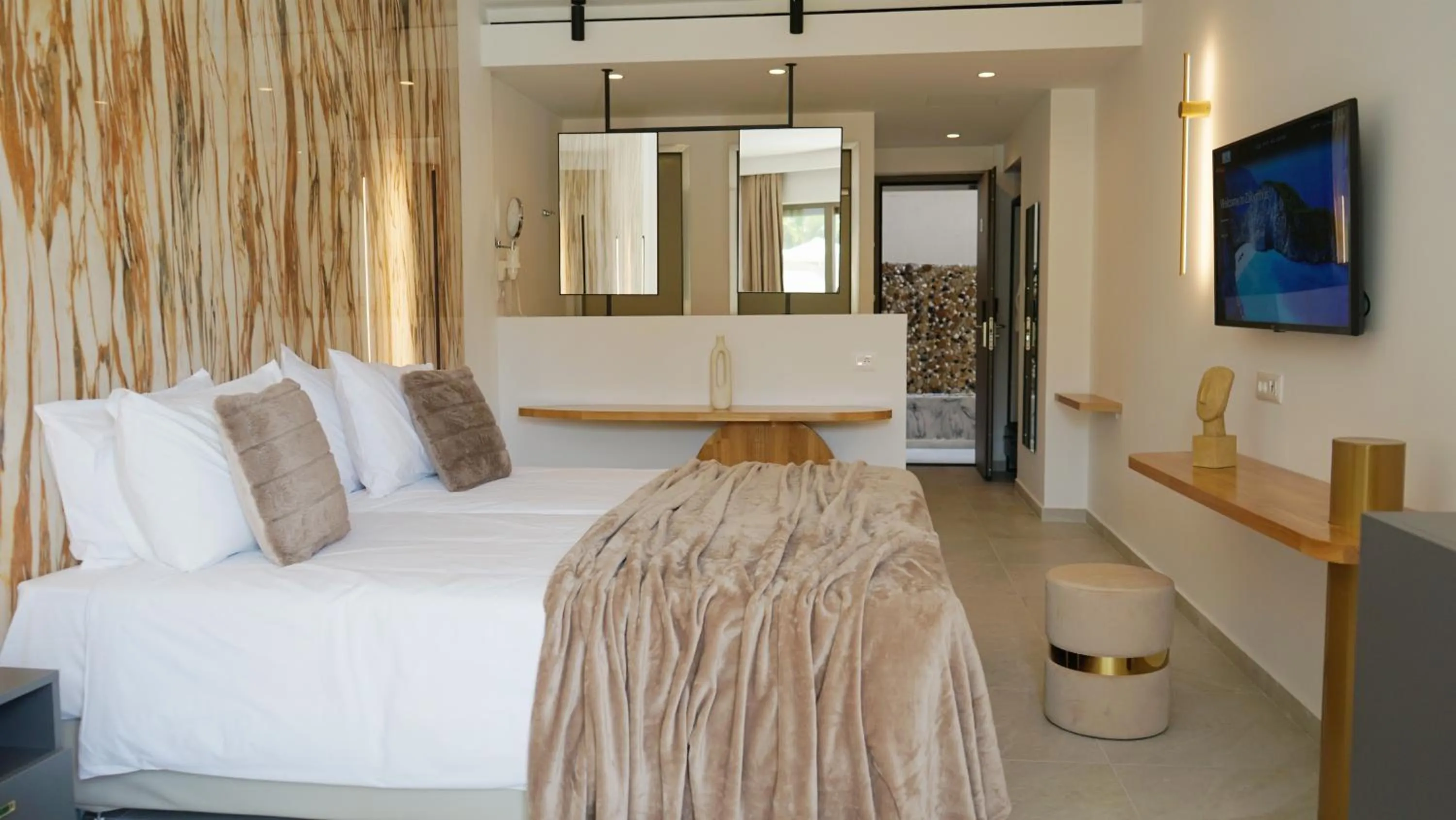 Junior Suite with Private Pool in Diana Palace Hotel Zakynthos