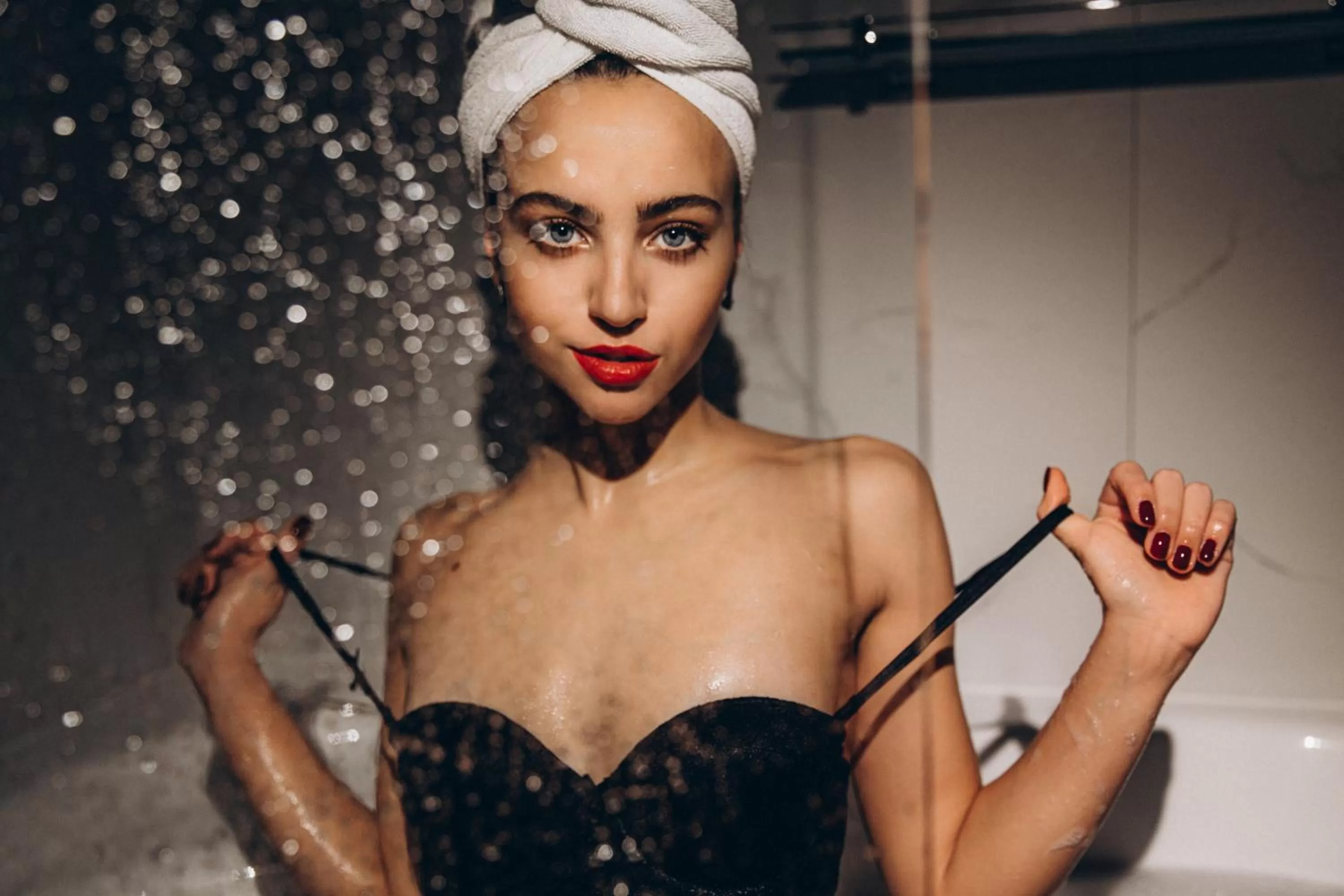 Shower in Hotel "Mandarin Clubhouse"