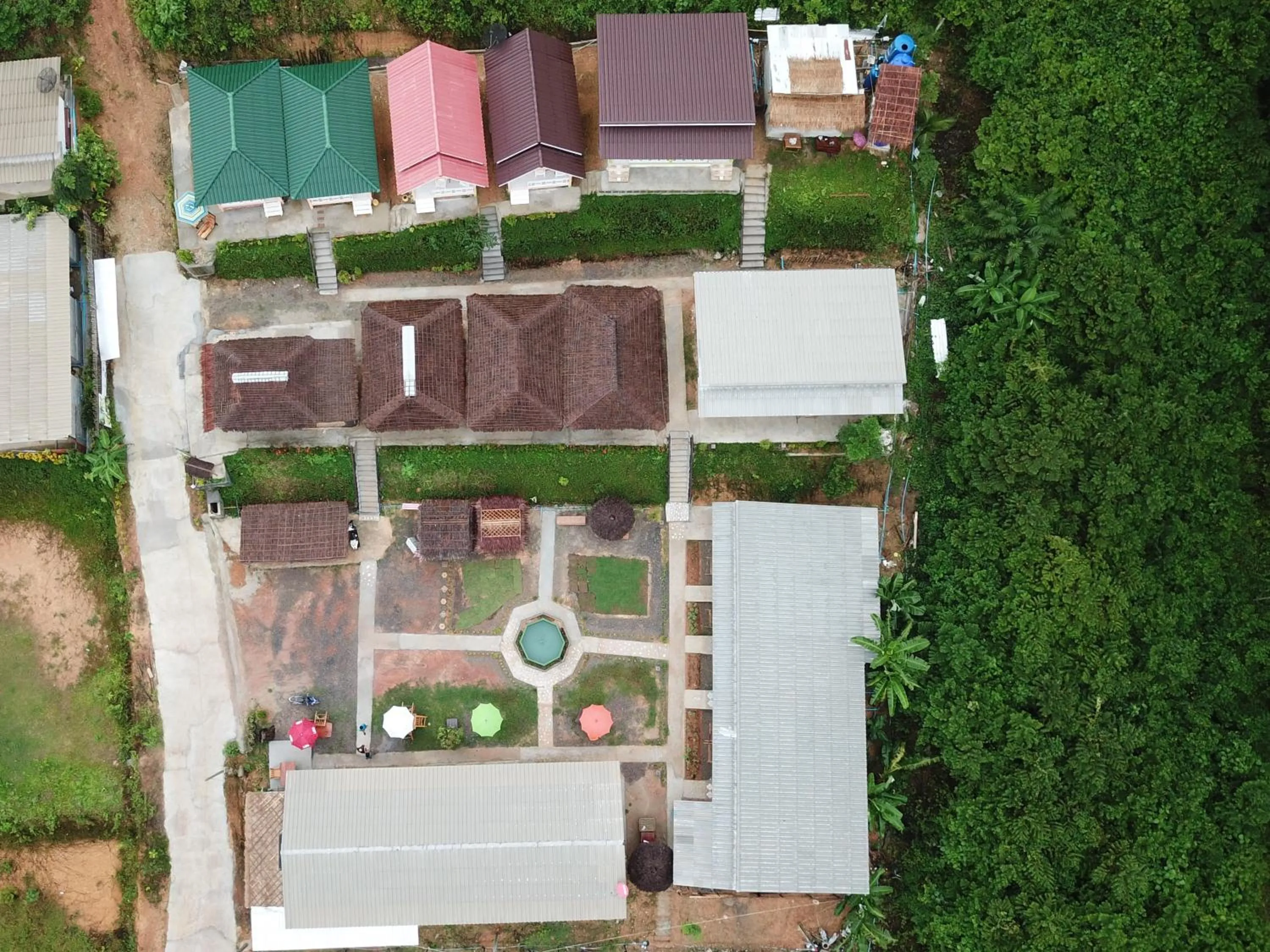 Natural landscape in Cottage Hill at Lanta