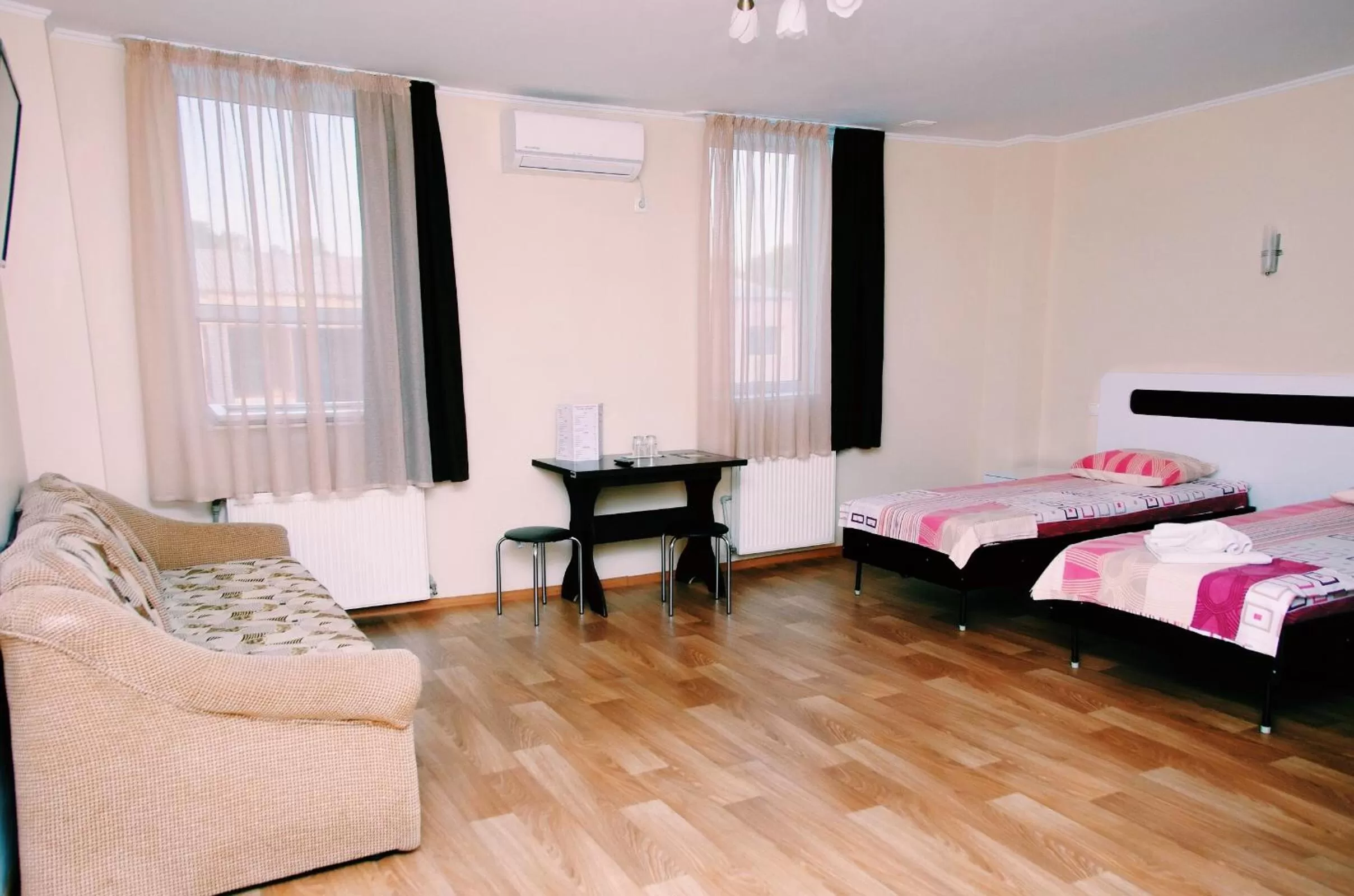 Bed in Hotel and Entertaiment Complex Vlada