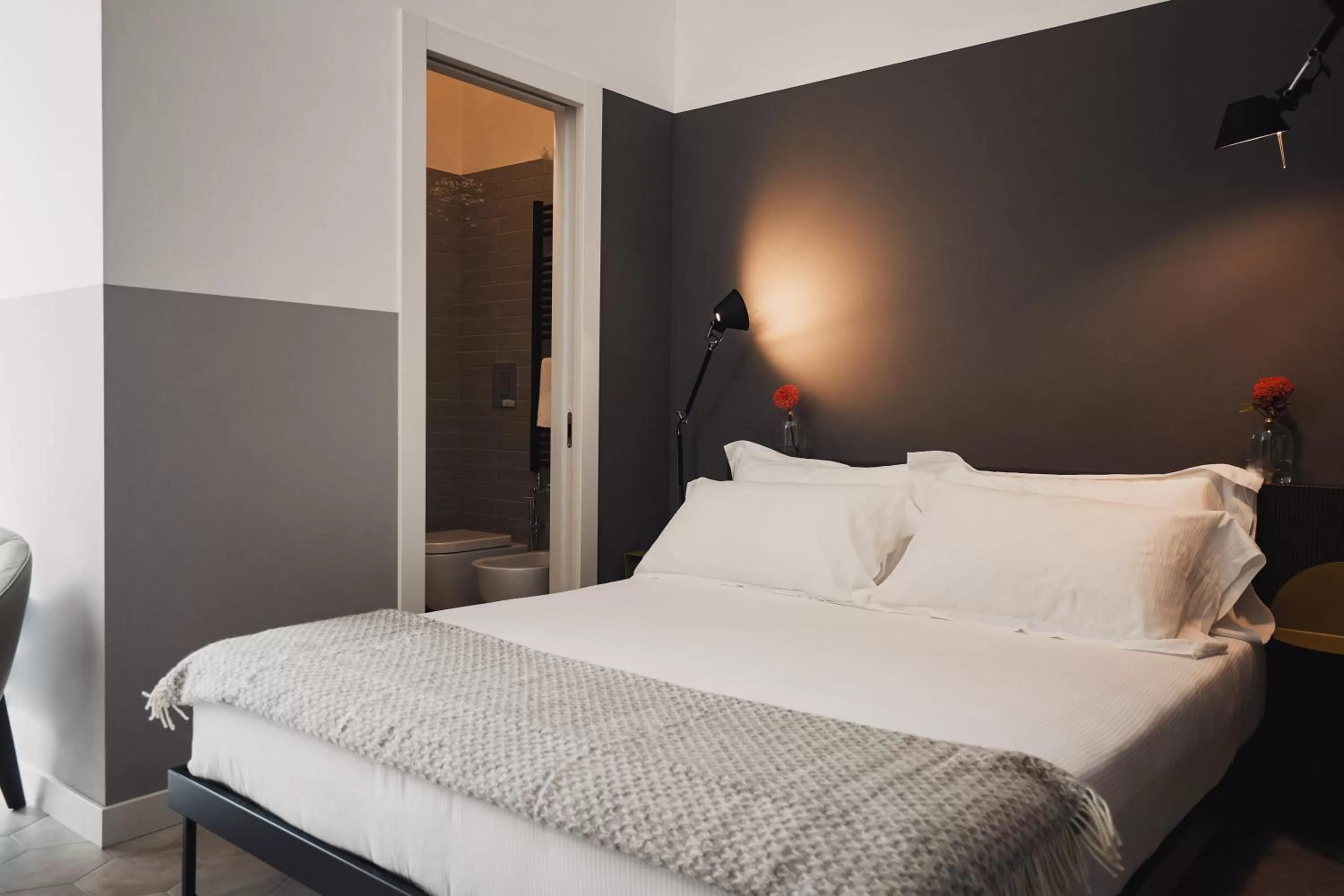 Bed in Volante Urban Design Hotel