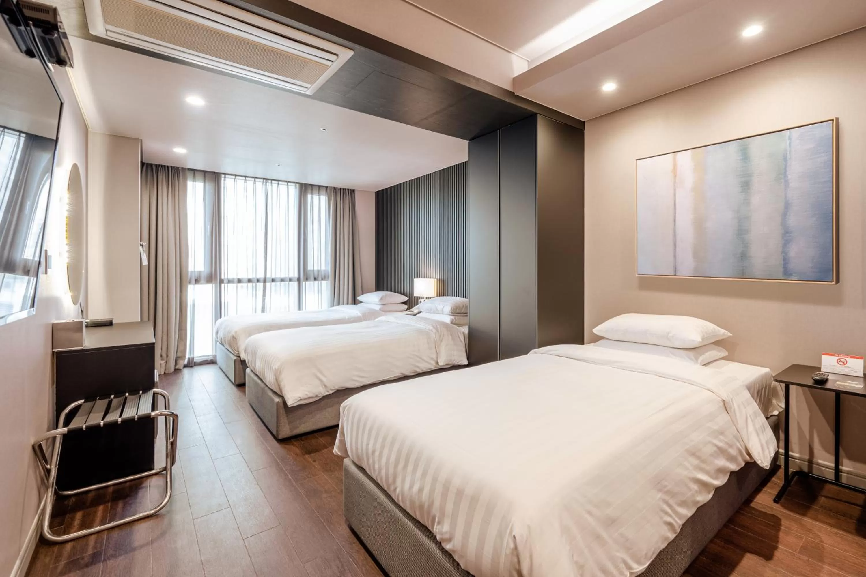 Bed in Haeundae Centum Hotel