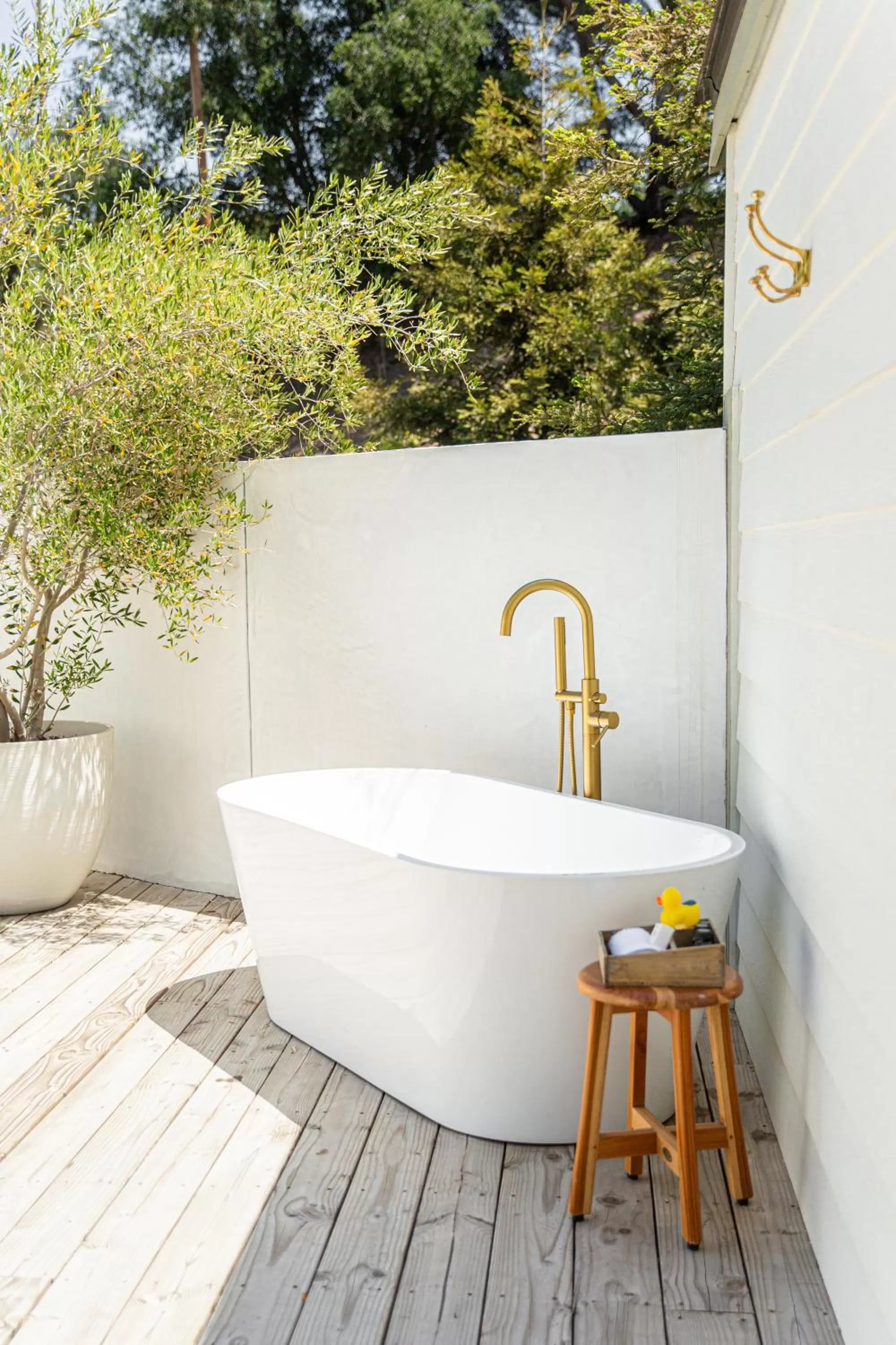 Bath in Calamigos Guest Ranch and Beach Club