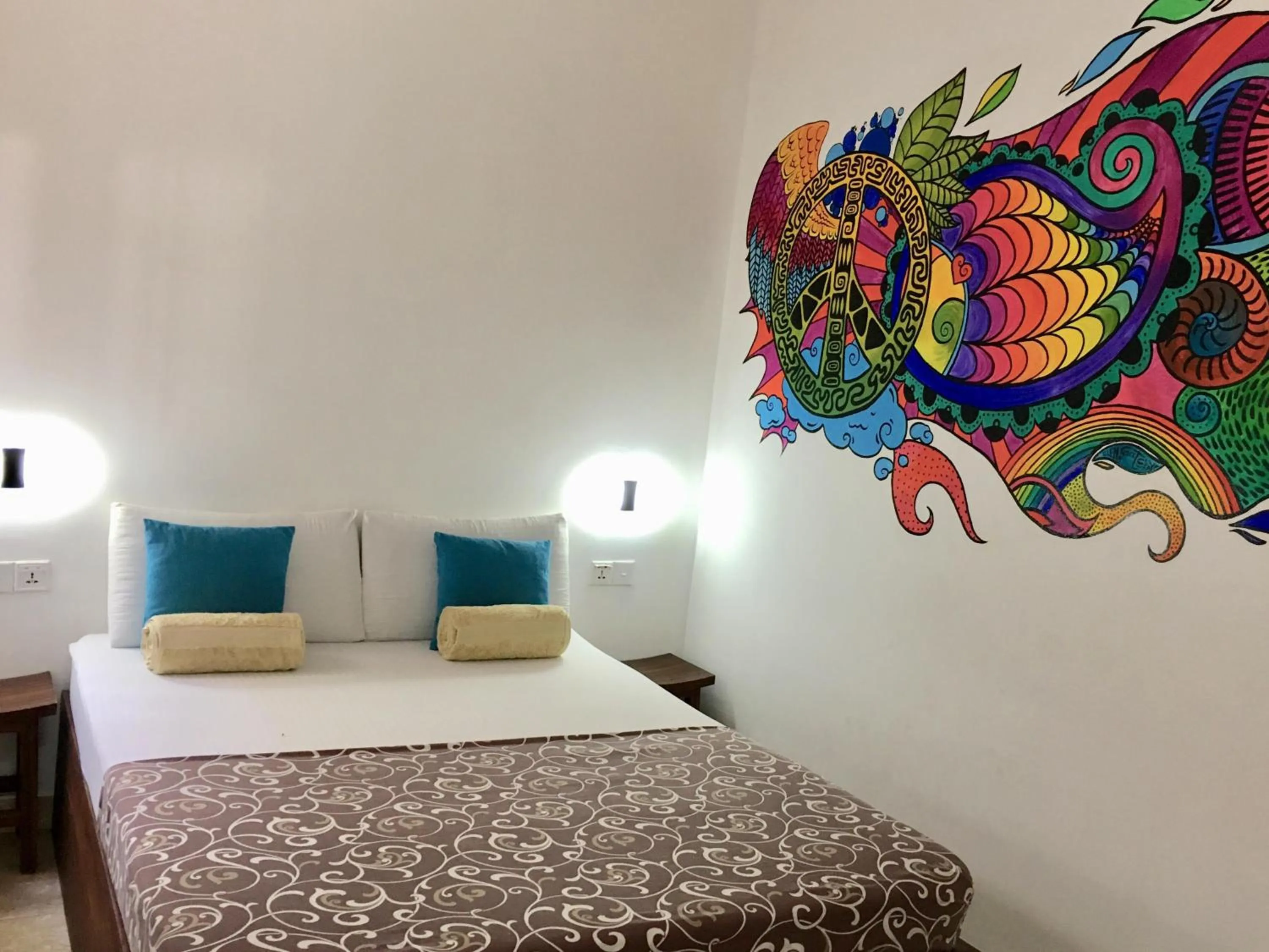 Bedroom, Bed in Hostel First @ Colombo Airport